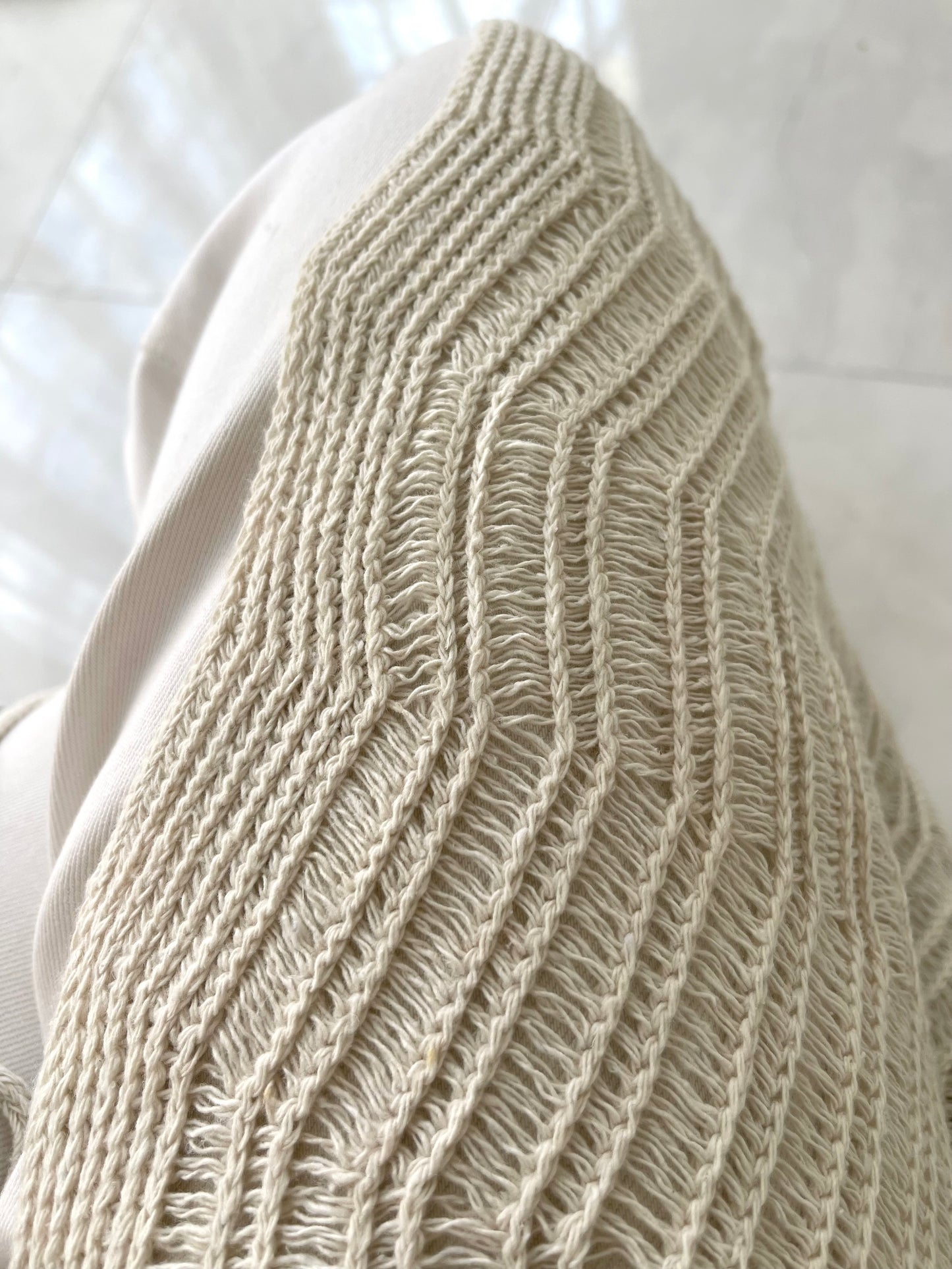 KnotWave Cardigan in Oat