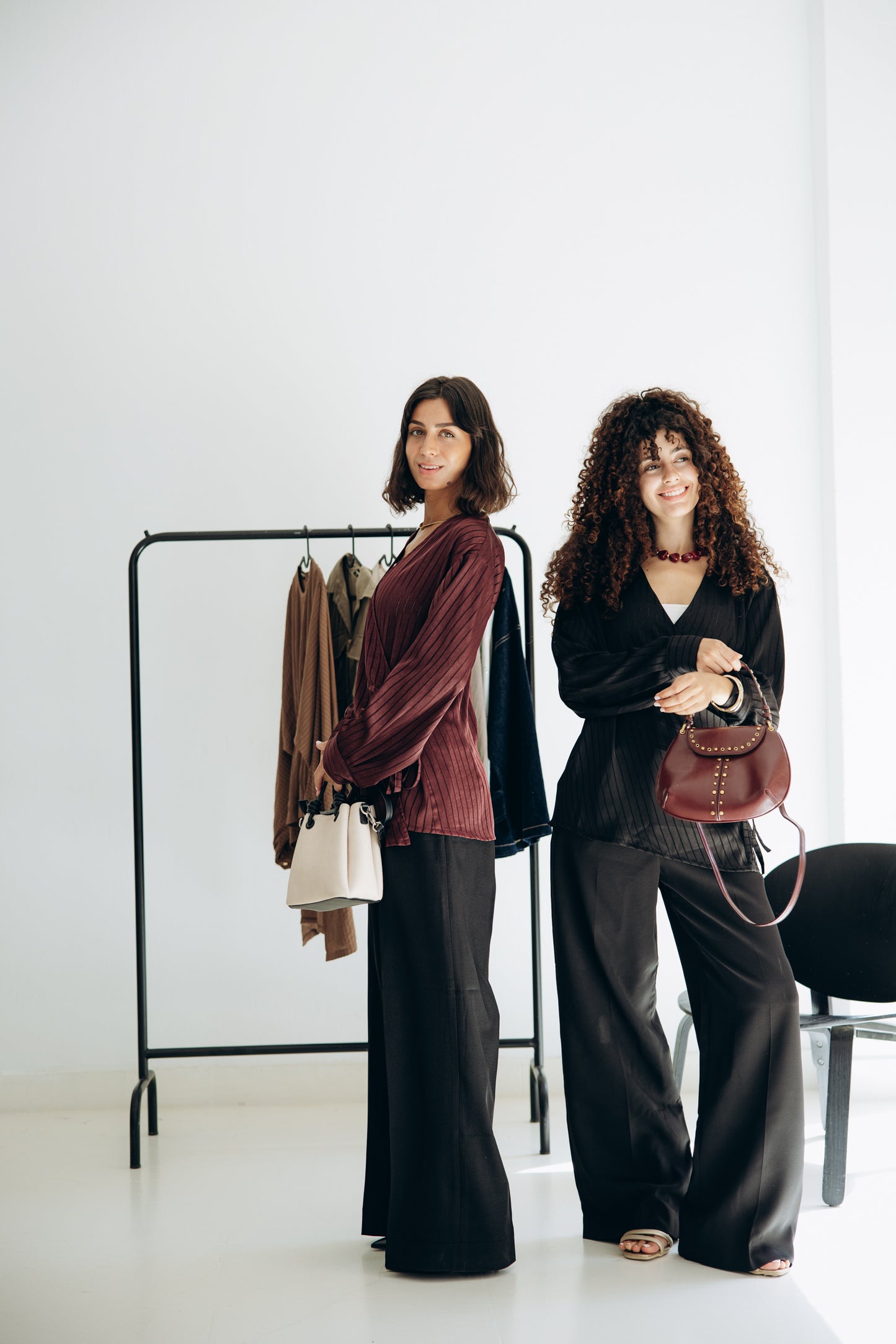 Glow Pleat Blouse in Burgundy