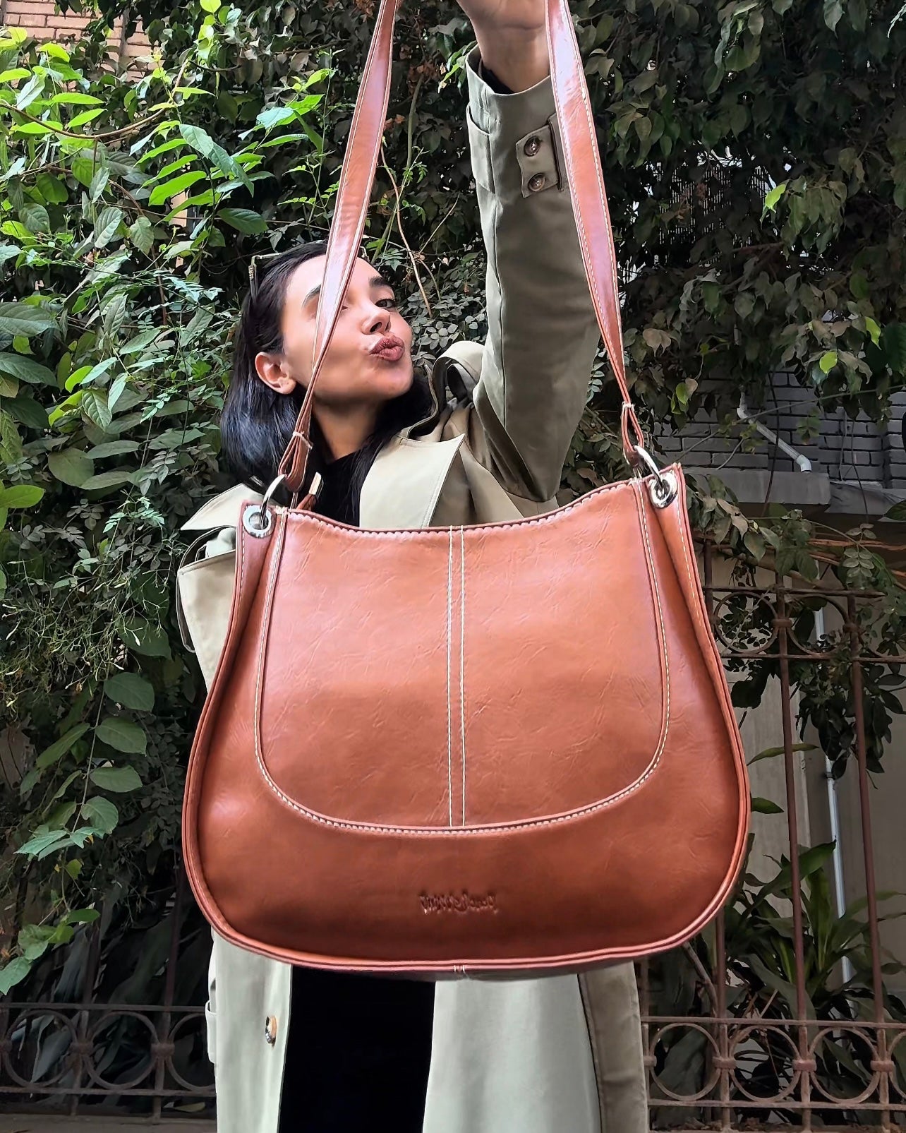 Ayla bag in Camel