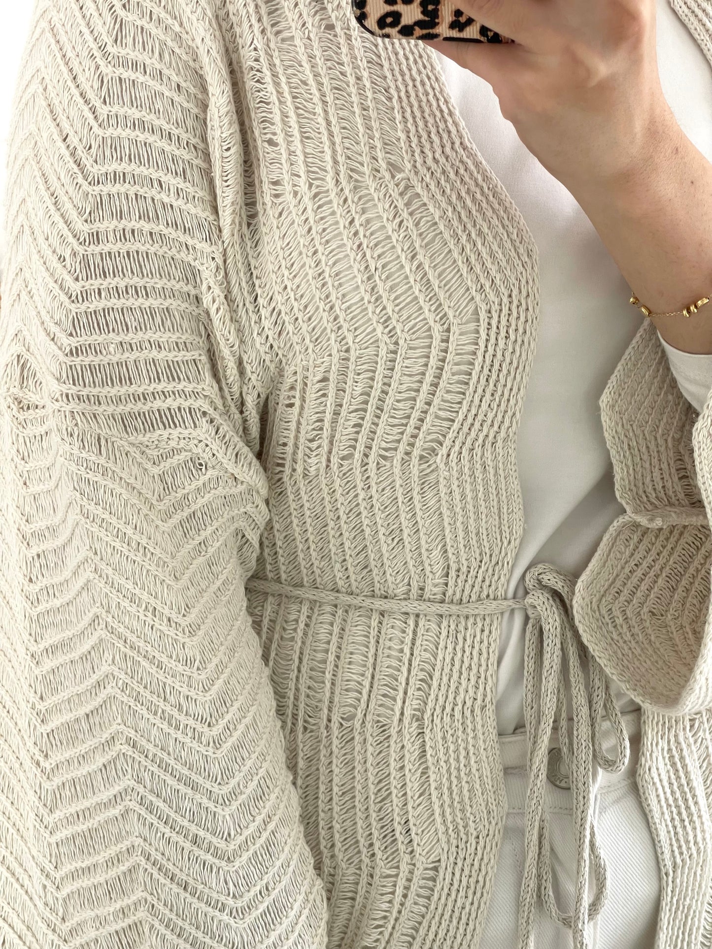 KnotWave Cardigan in Oat