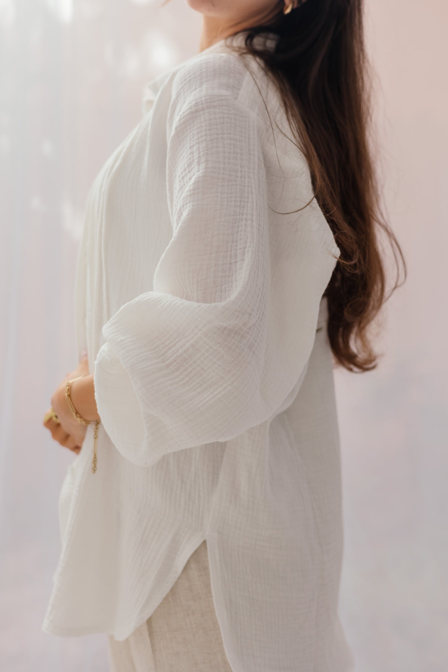 Sola Shirt in white
