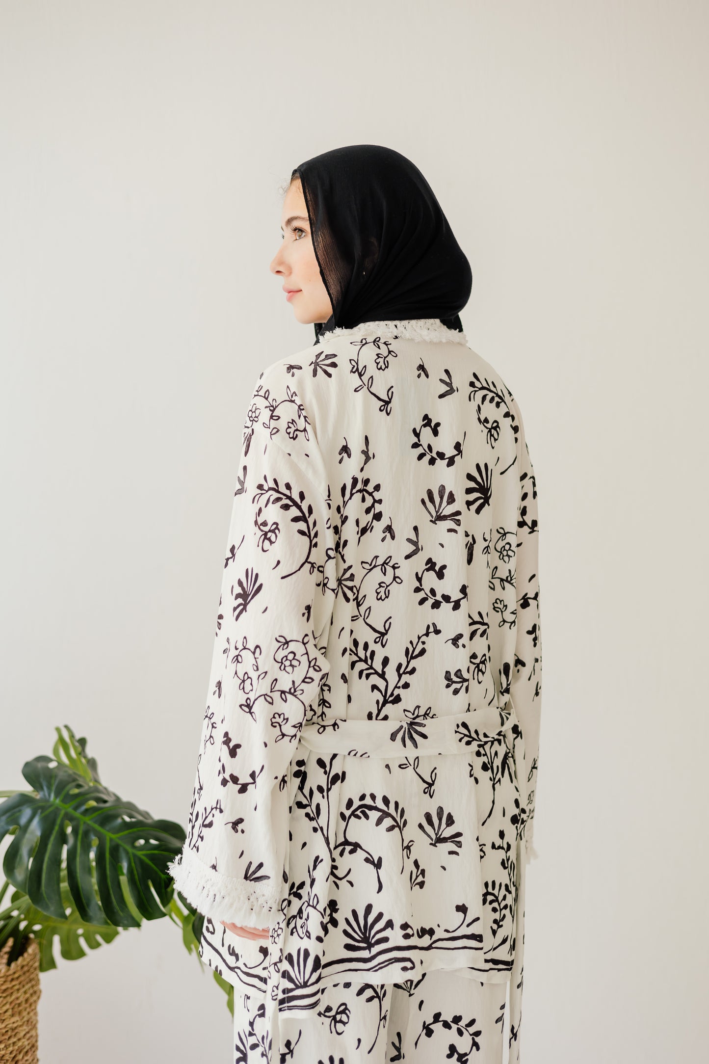 Garden Grace Set in Black