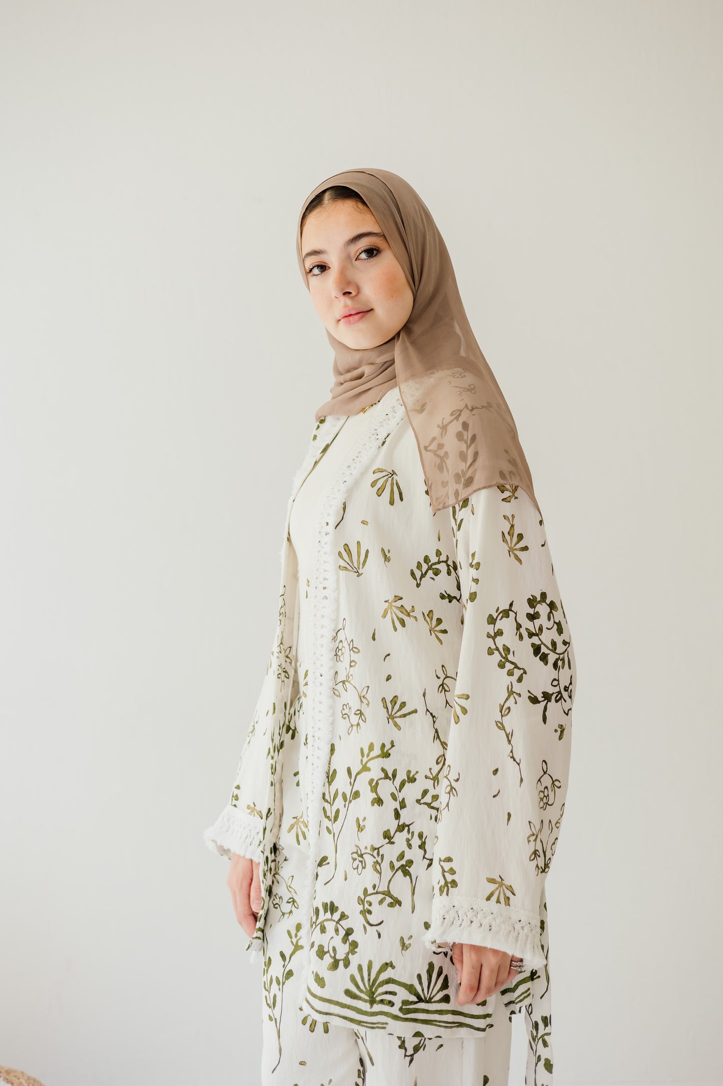 Garden Grace Set in Olive
