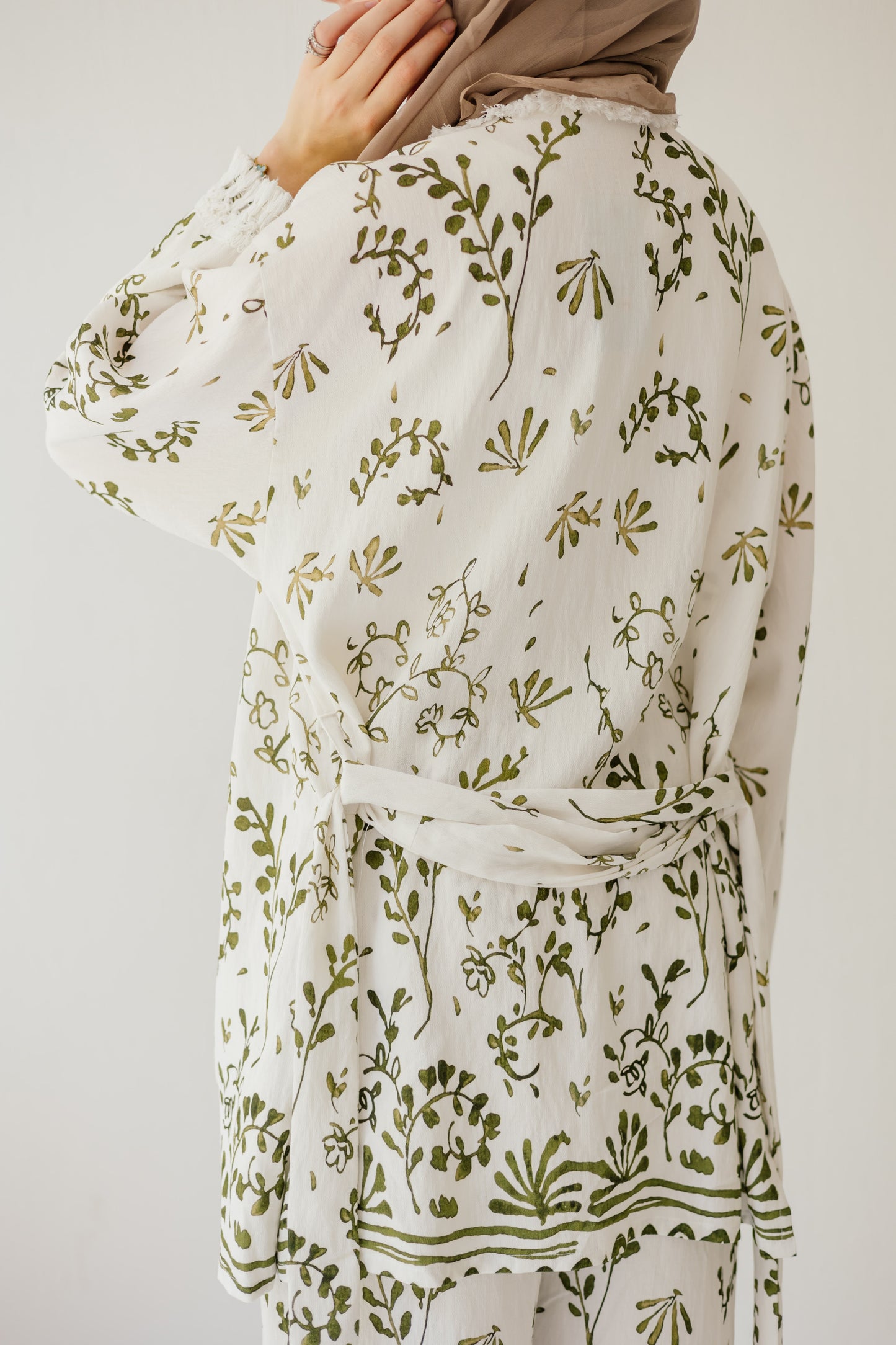 Garden Grace Set in Olive