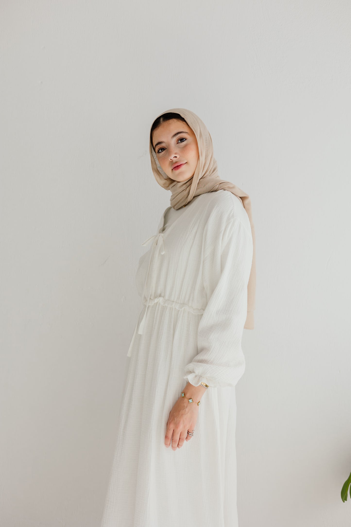 Lily Dress in White