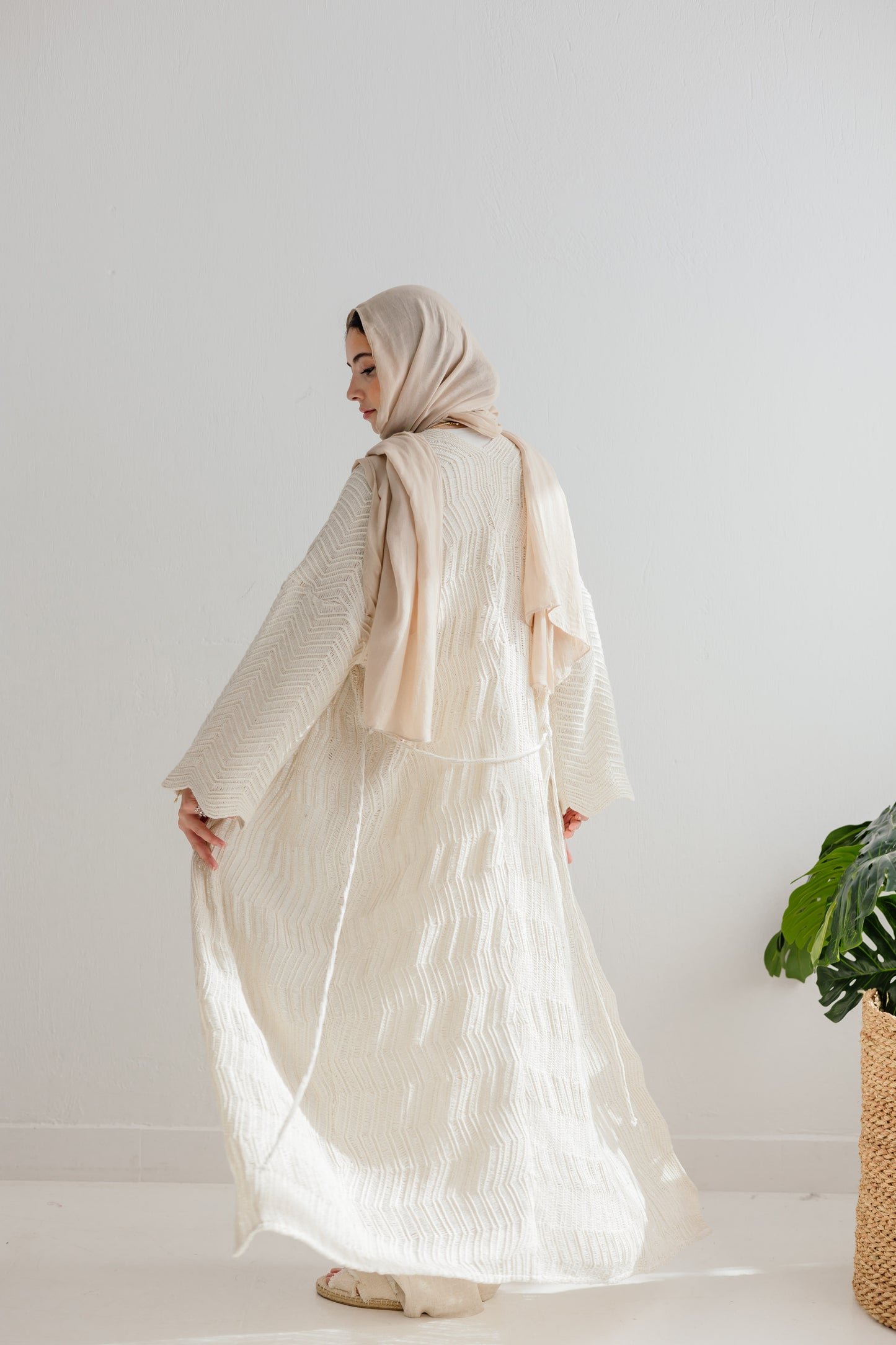 KnotWave Cardigan in Oat