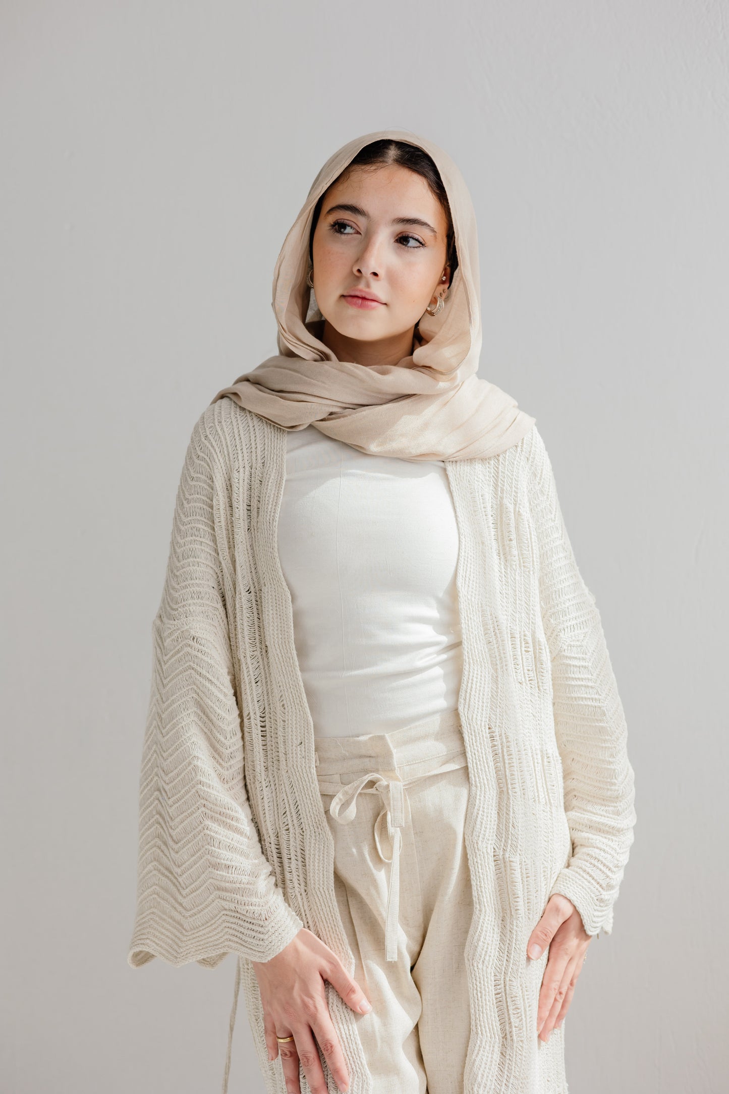 KnotWave Cardigan in Oat