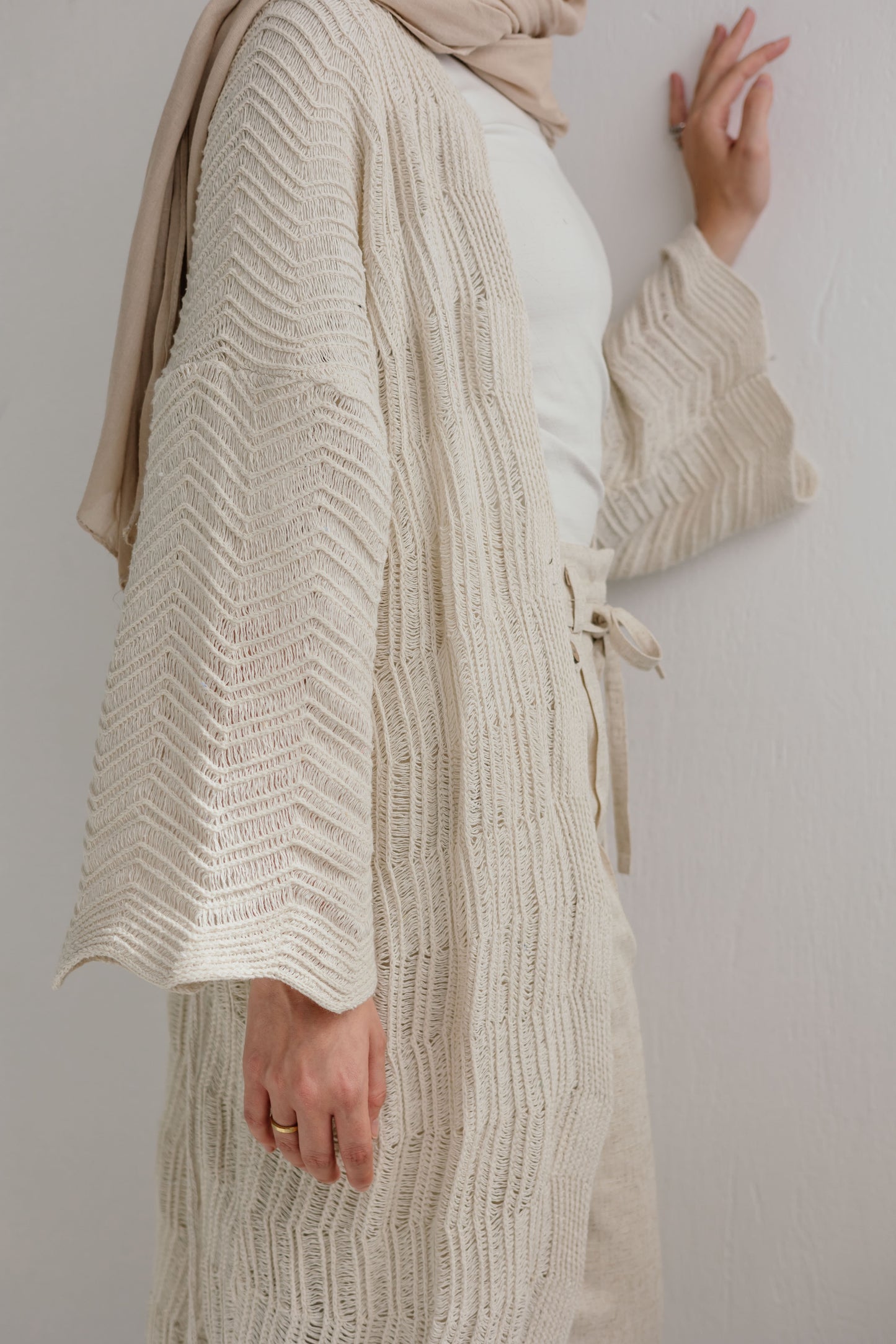 KnotWave Cardigan in Oat