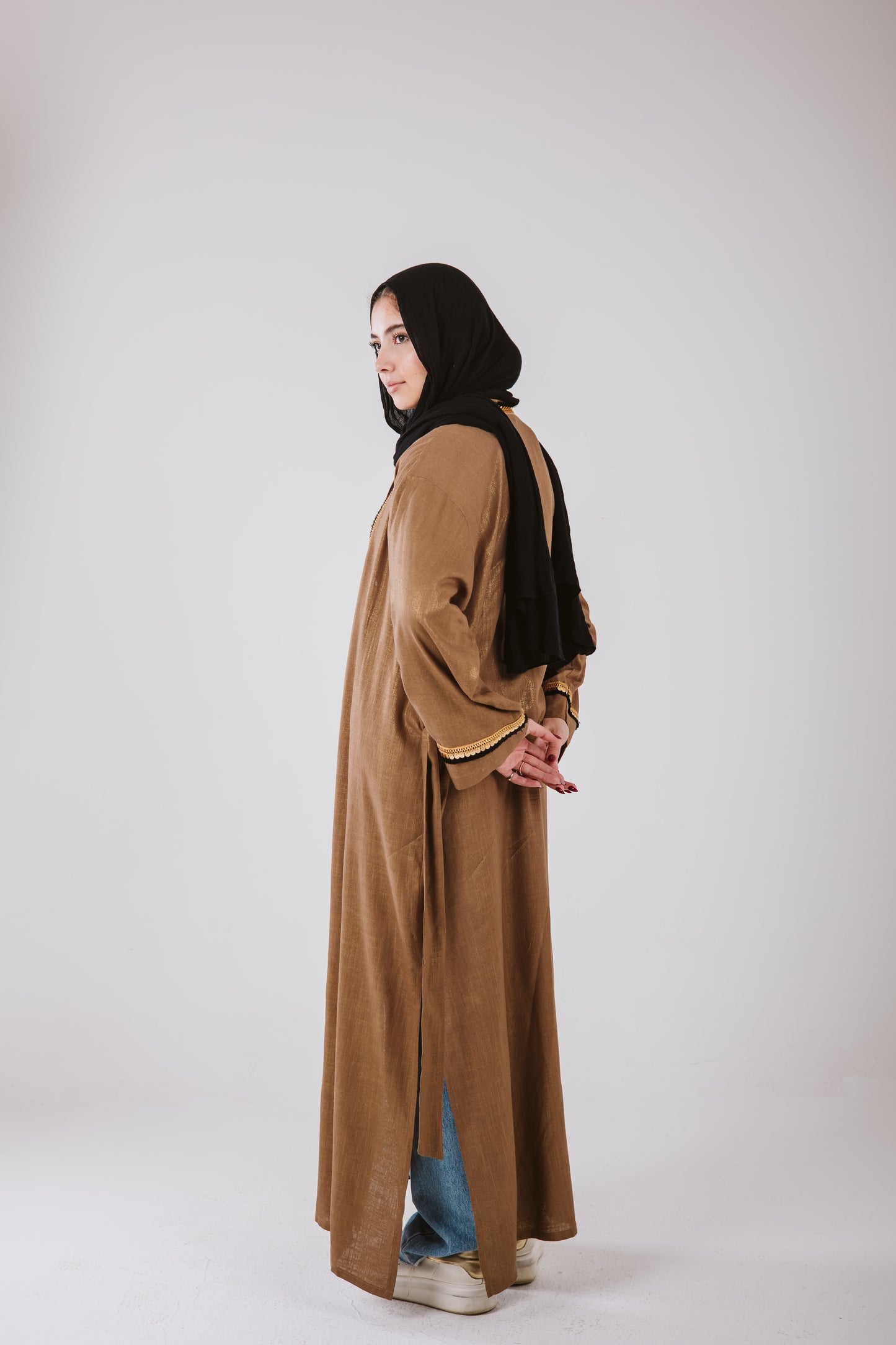 Sahar Kaftan in Bronze