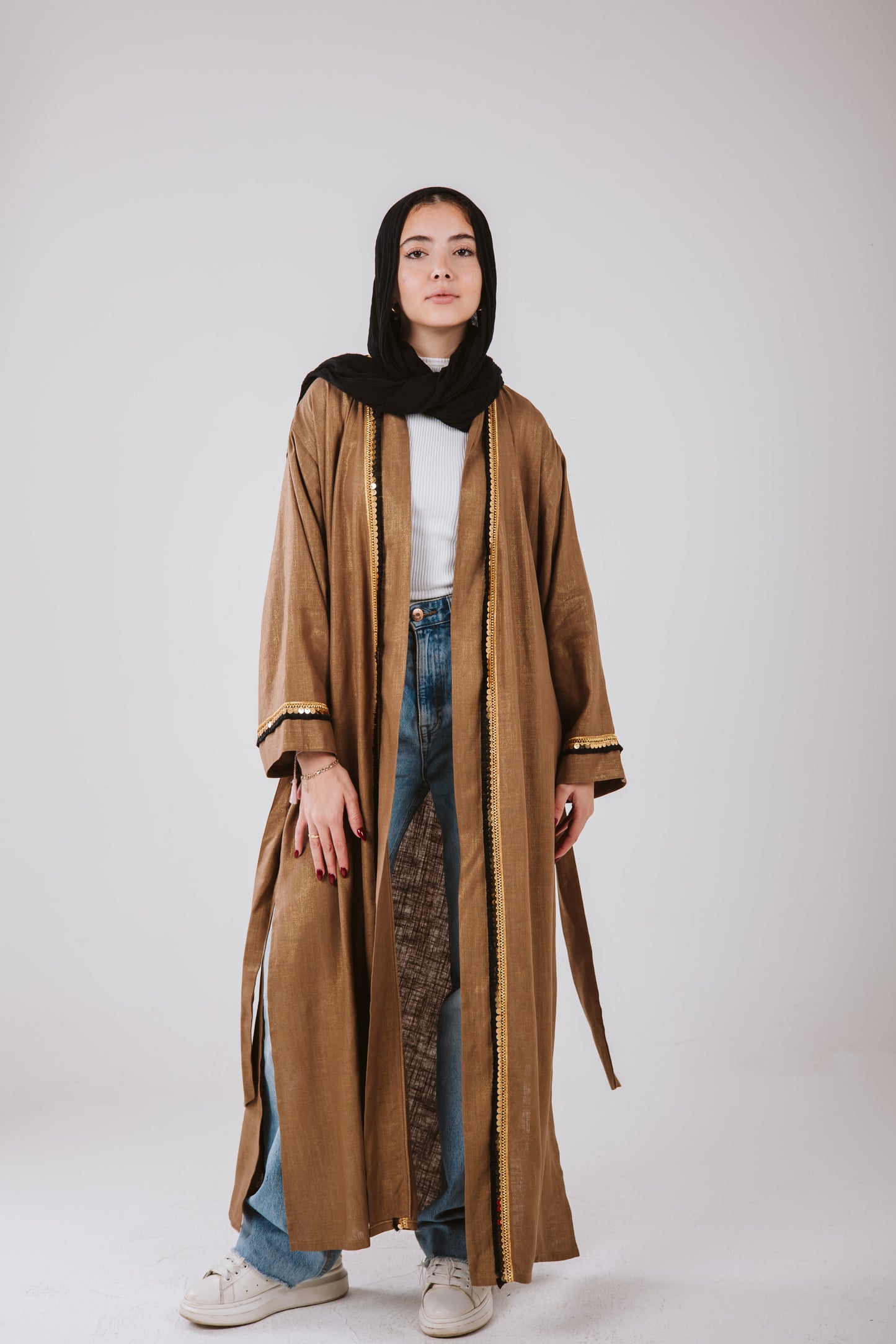 Sahar Kaftan in Bronze
