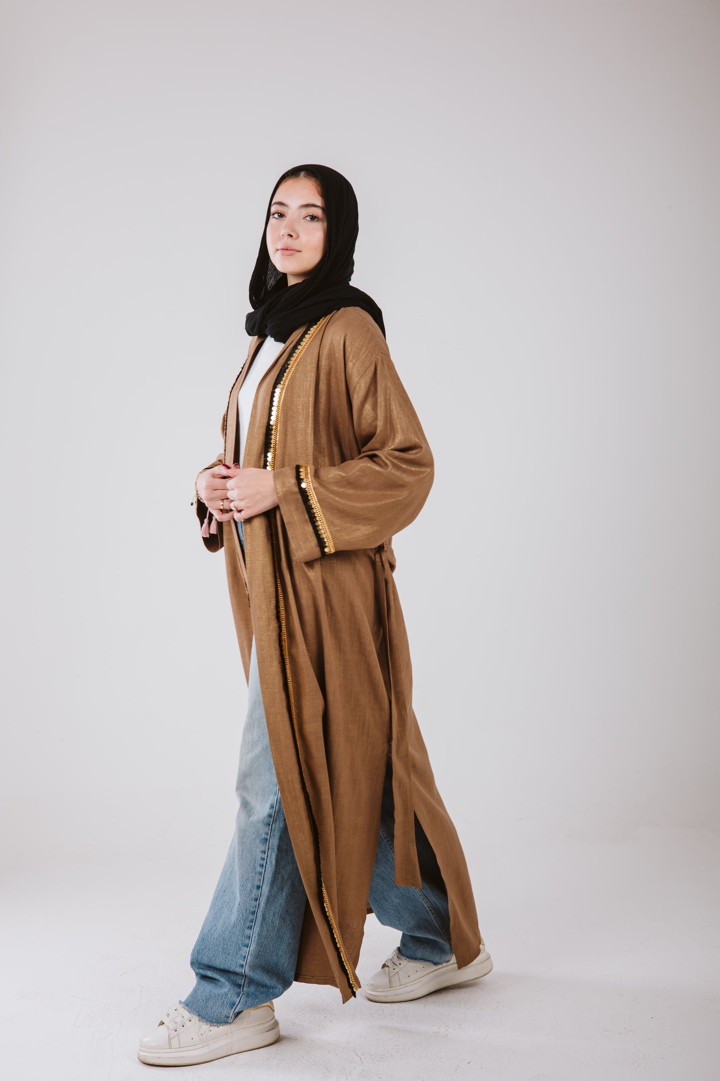 Sahar Kaftan in Bronze