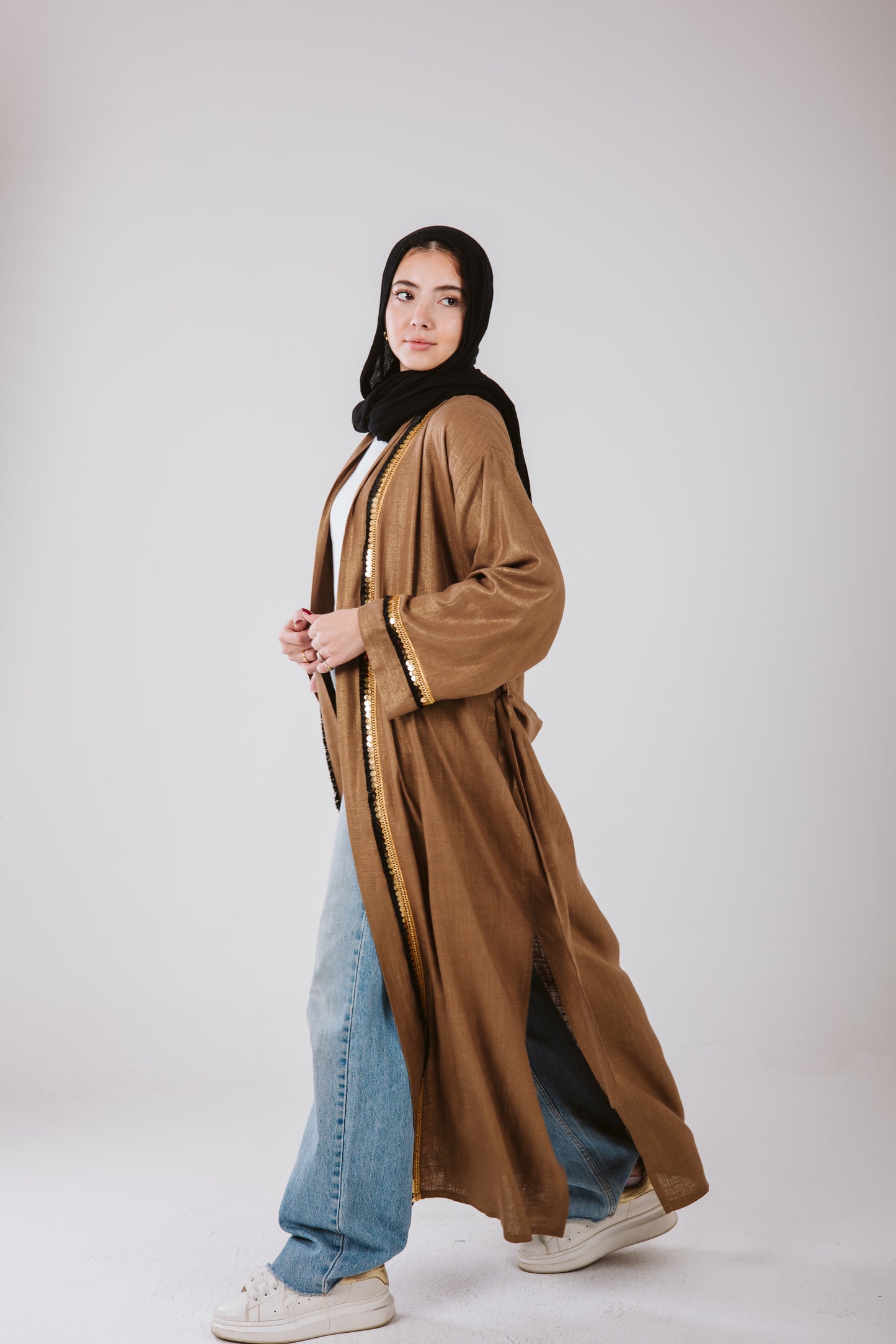 Sahar Kaftan in Bronze