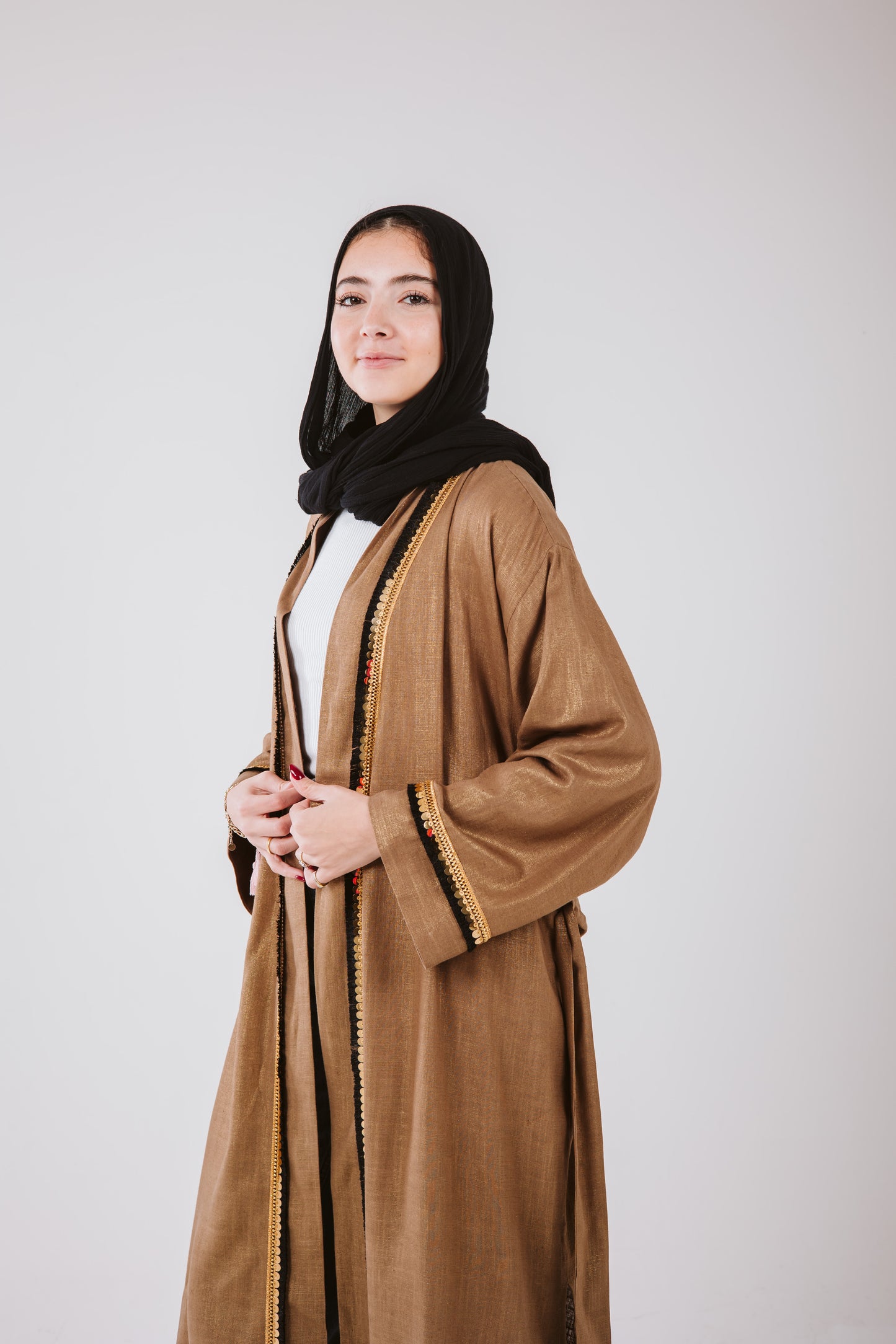 Sahar Kaftan in Bronze