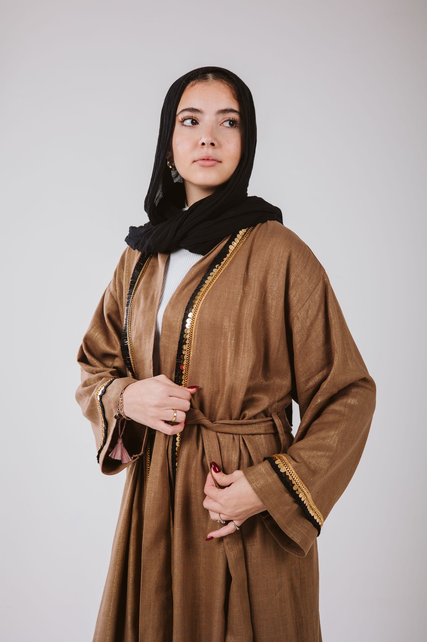 Sahar Kaftan in Bronze