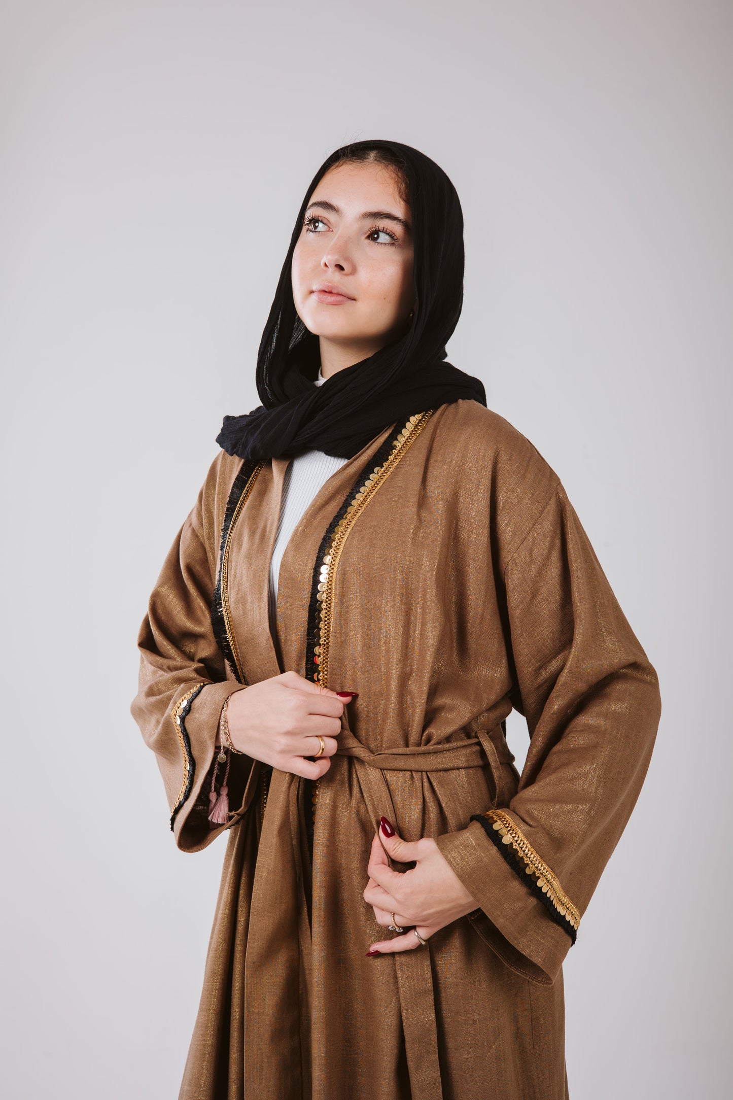 Sahar Kaftan in Bronze