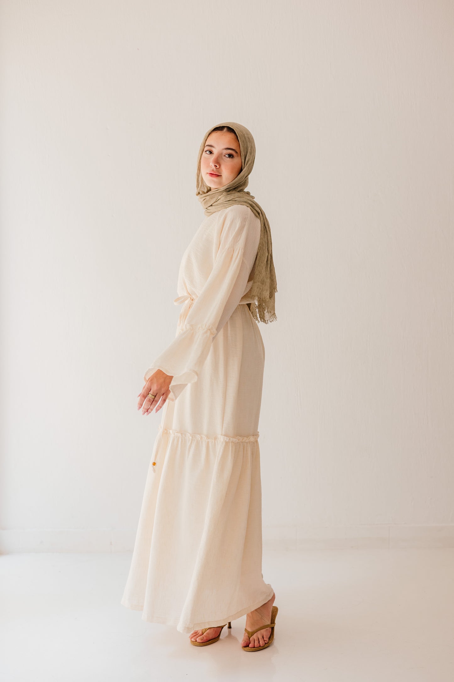 Seabelle Dress in Cream