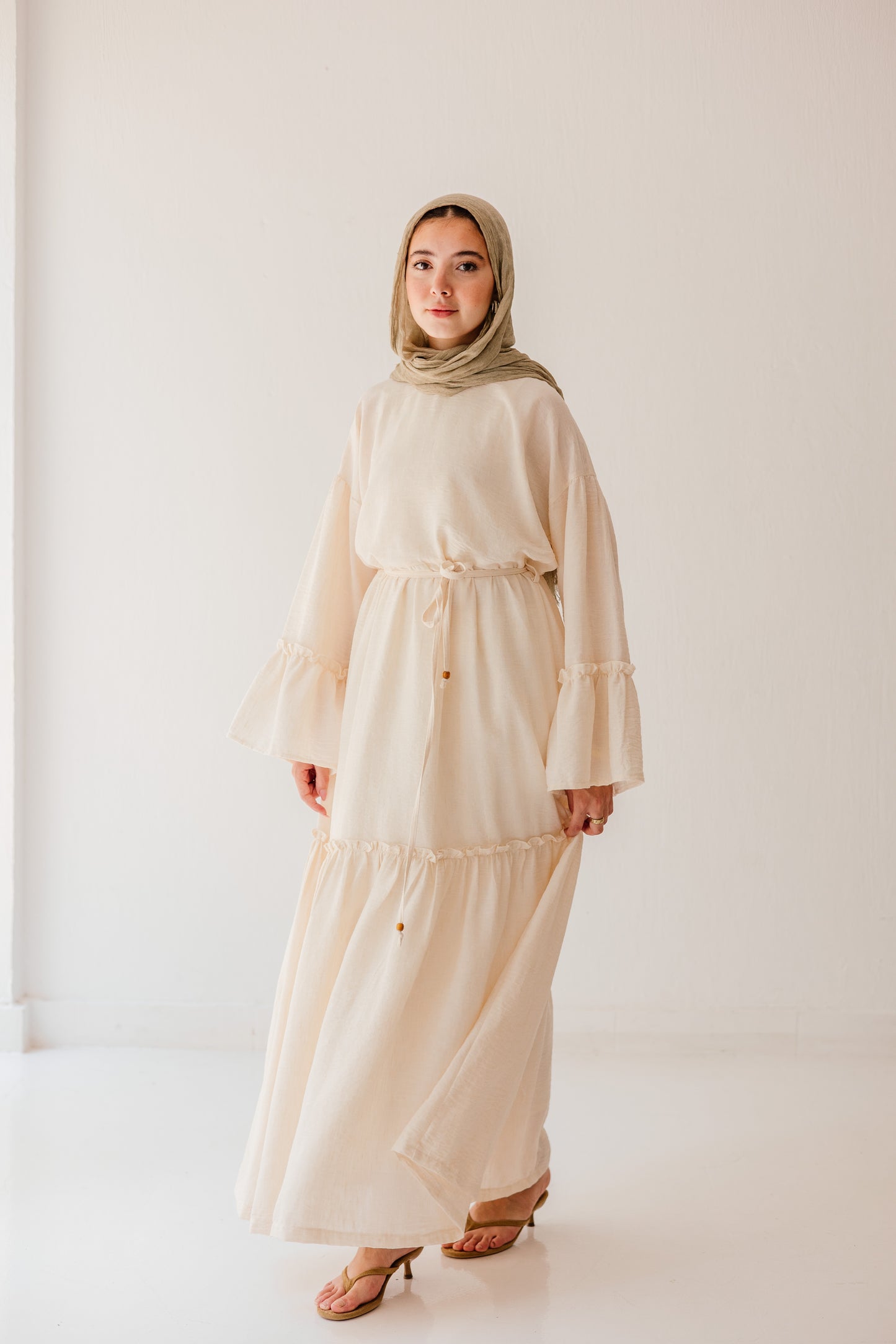 Seabelle Dress in Cream