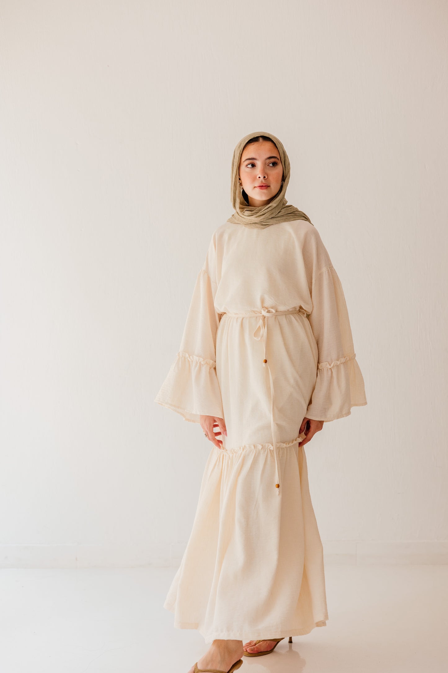 Seabelle Dress in Cream