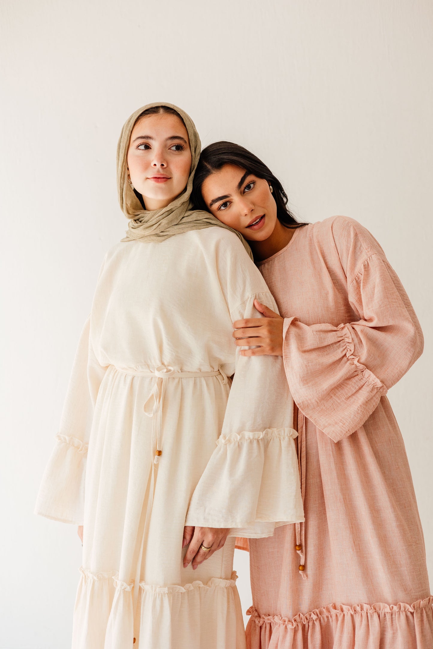 Seabelle Dress in Cream