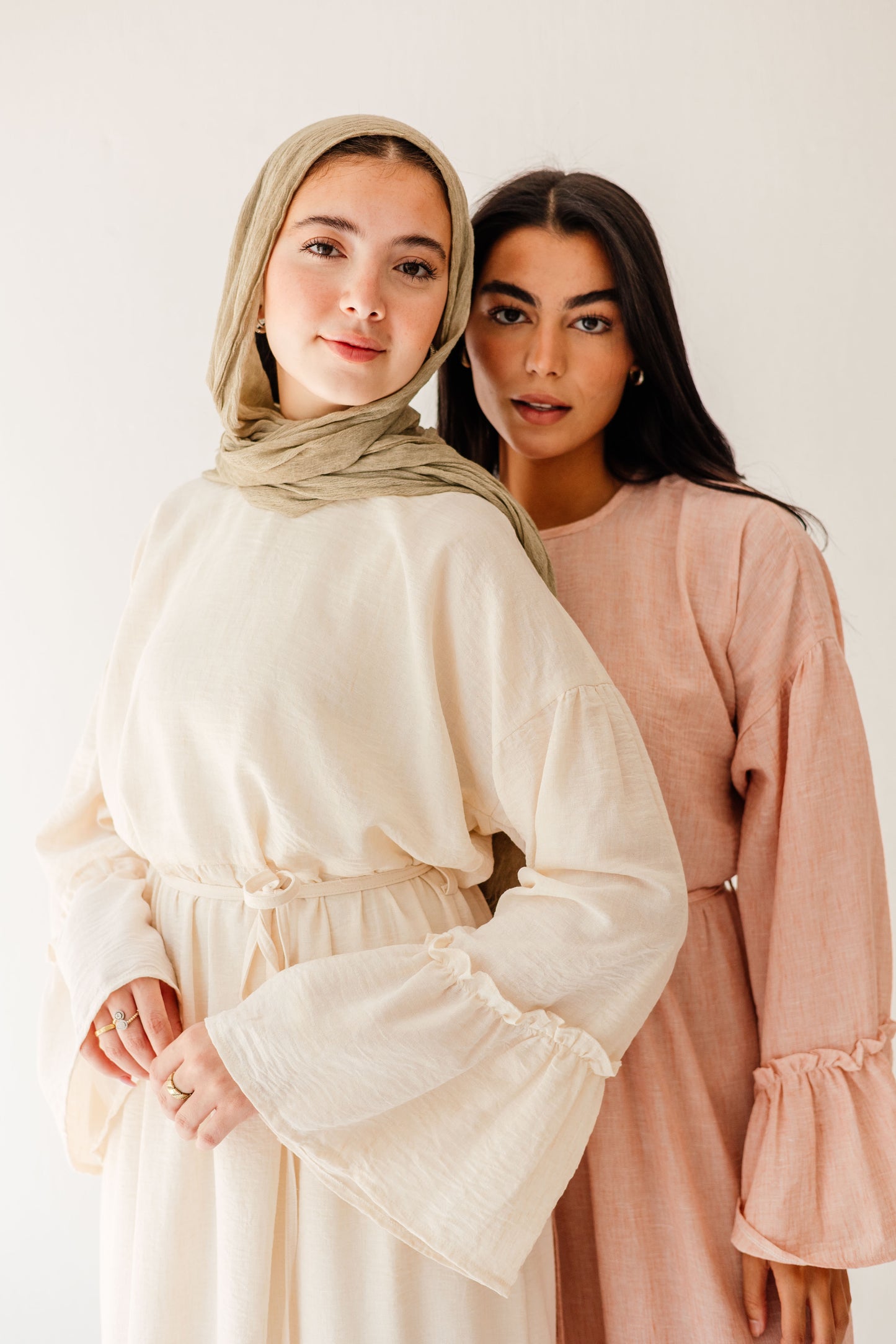 Seabelle Dress in Cream