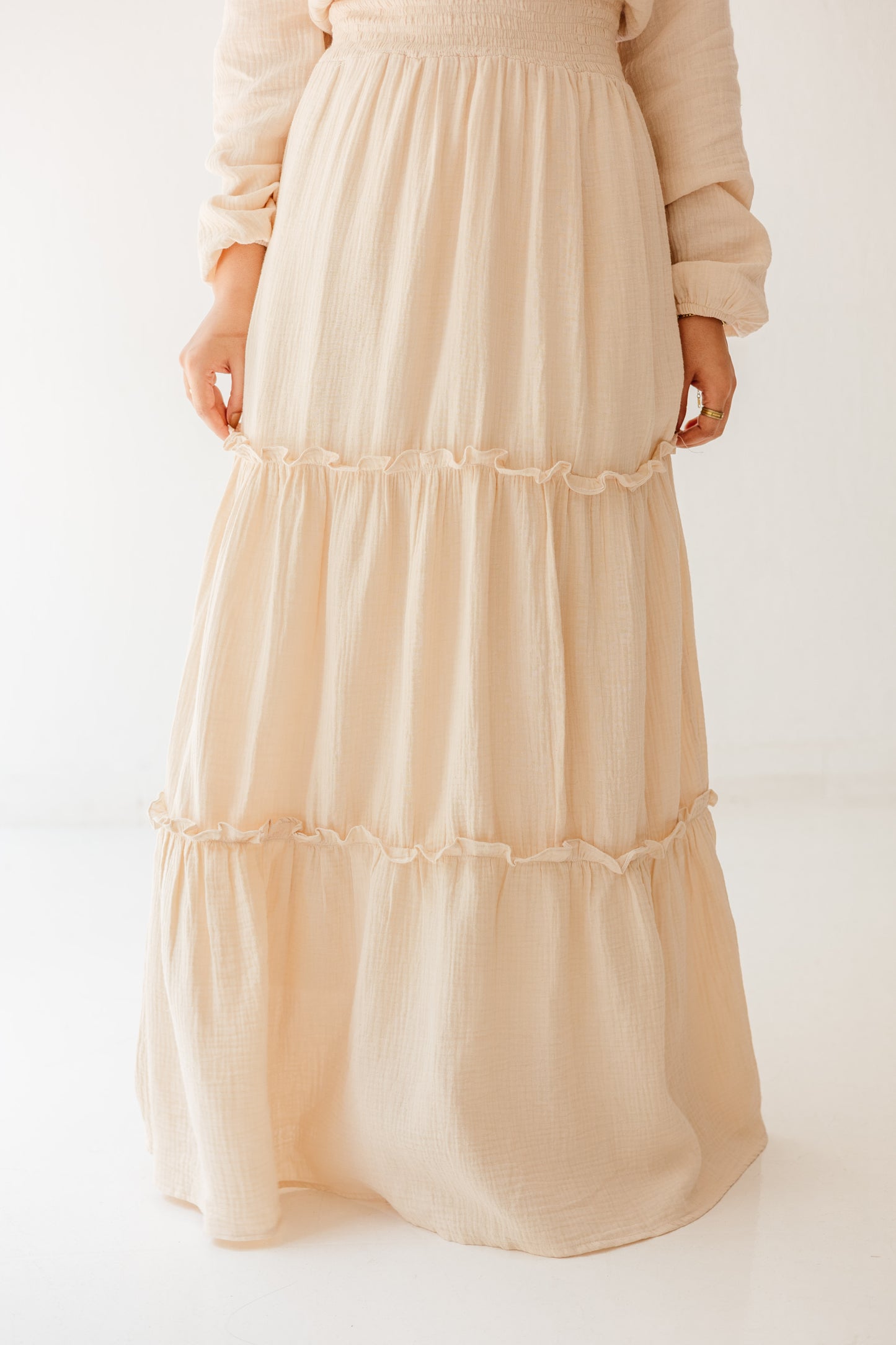 Coralia Dress in Vanilla