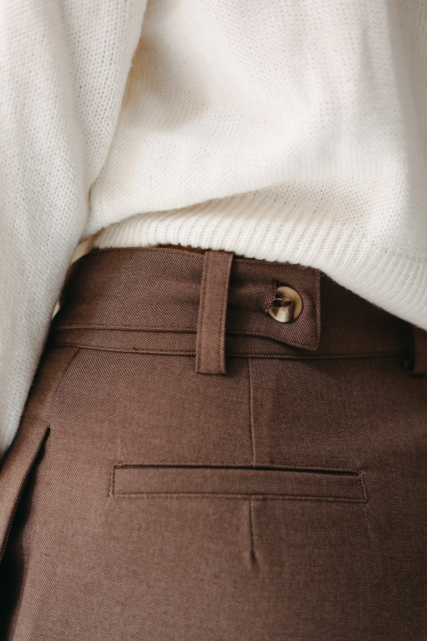 The Form Trousers in Mocha