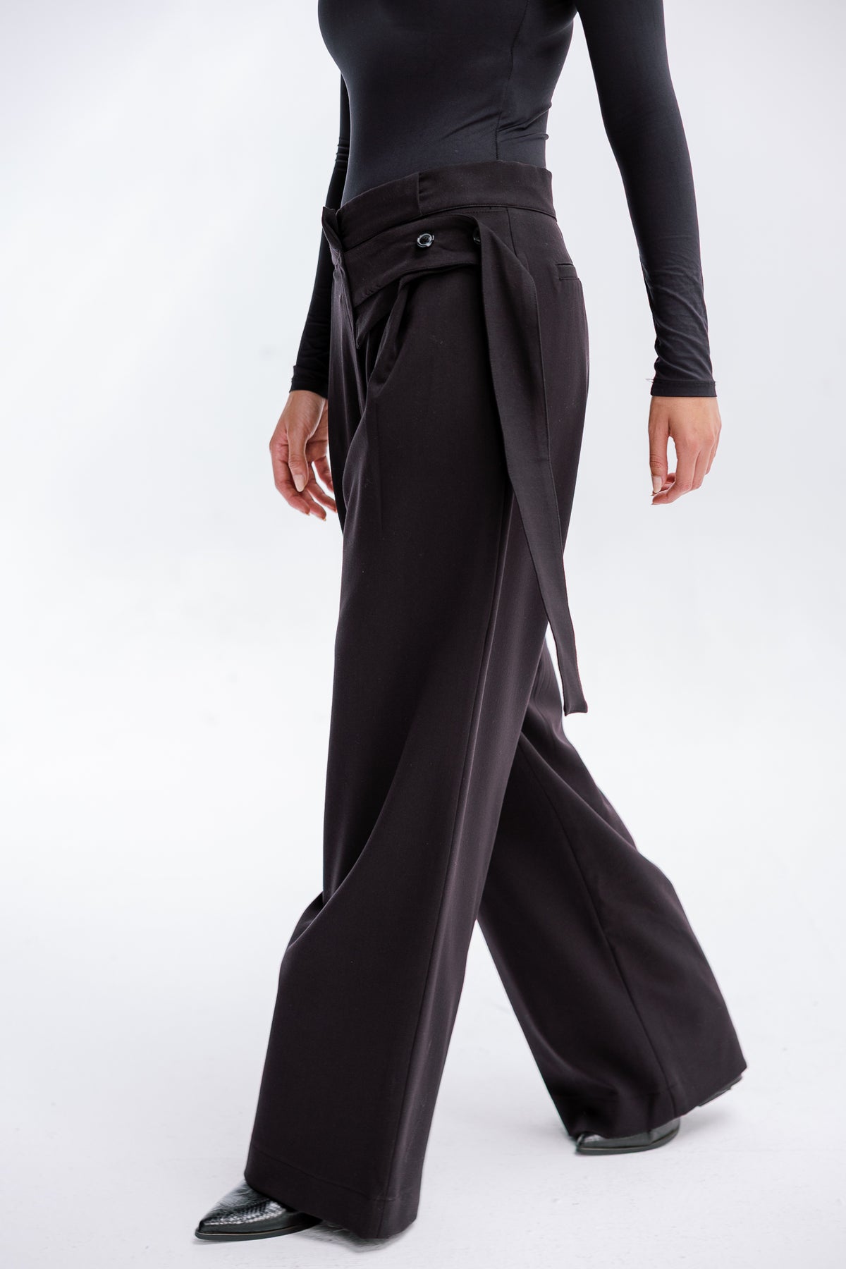 The Tailored Trousers in Black