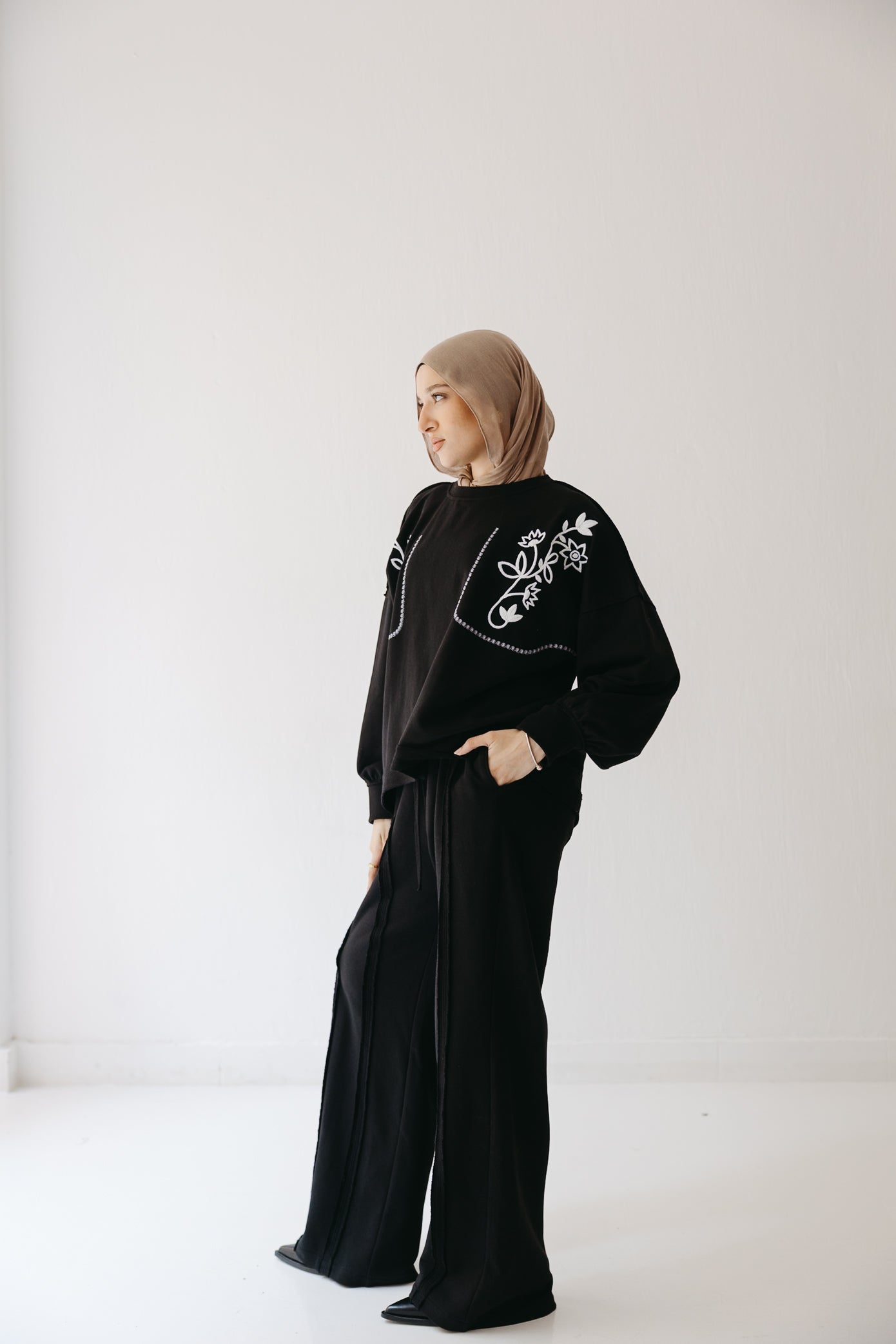 Noir Blossom Set