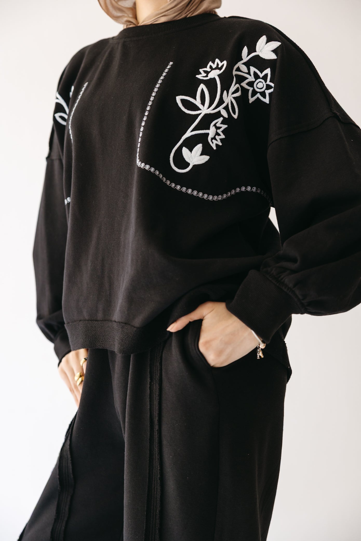 Noir Blossom Set