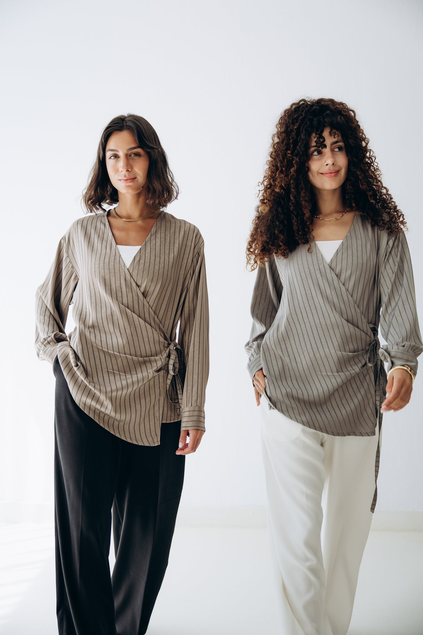 Glow Pleat Blouse in Stone