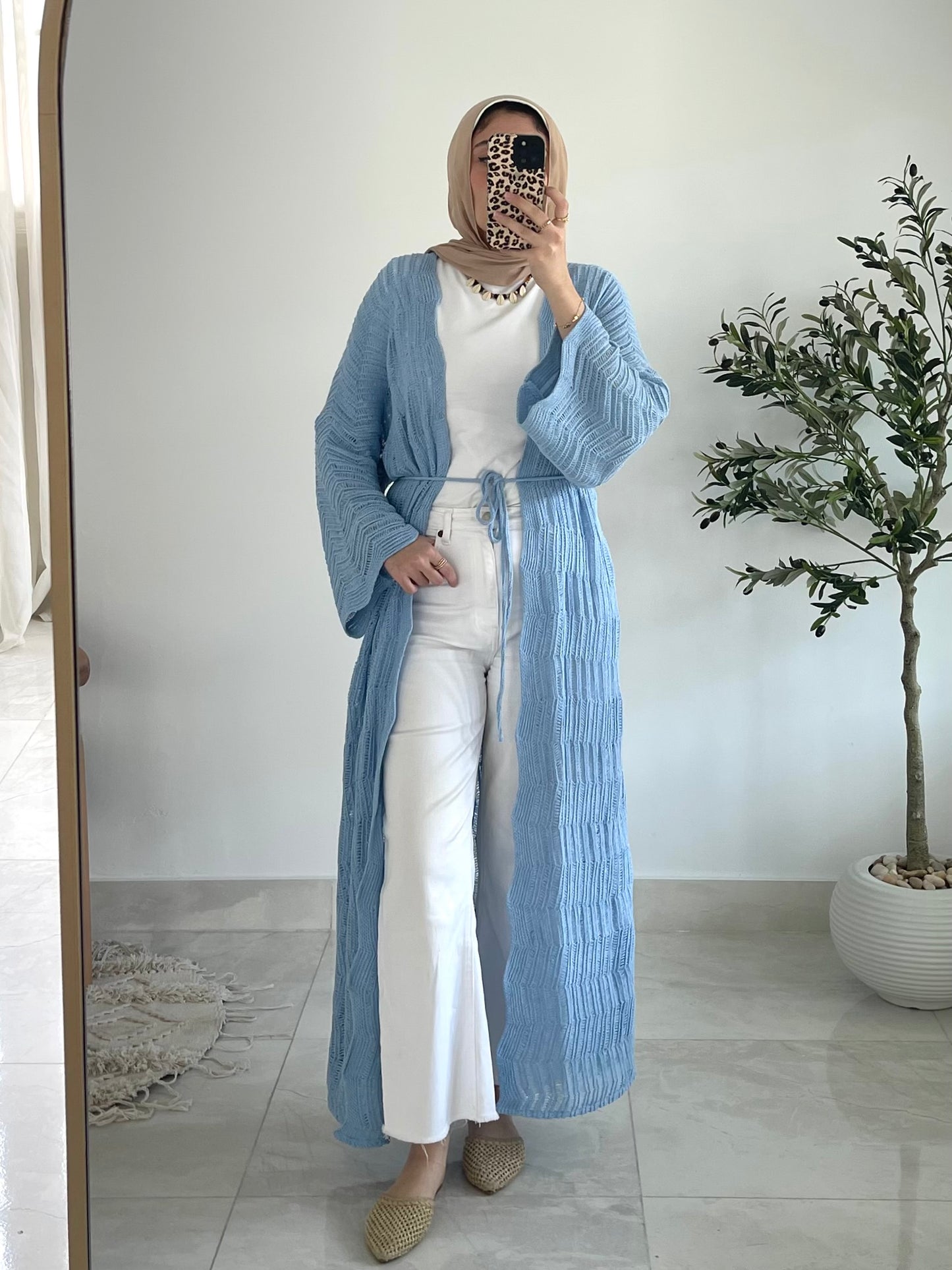 KnotWave Cardigan in Baby blue