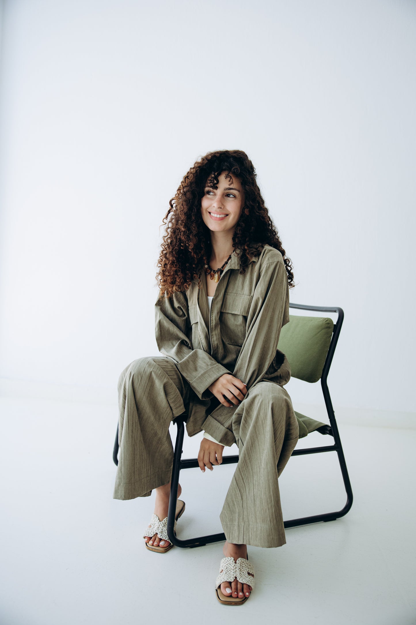 Ease Set in Olive