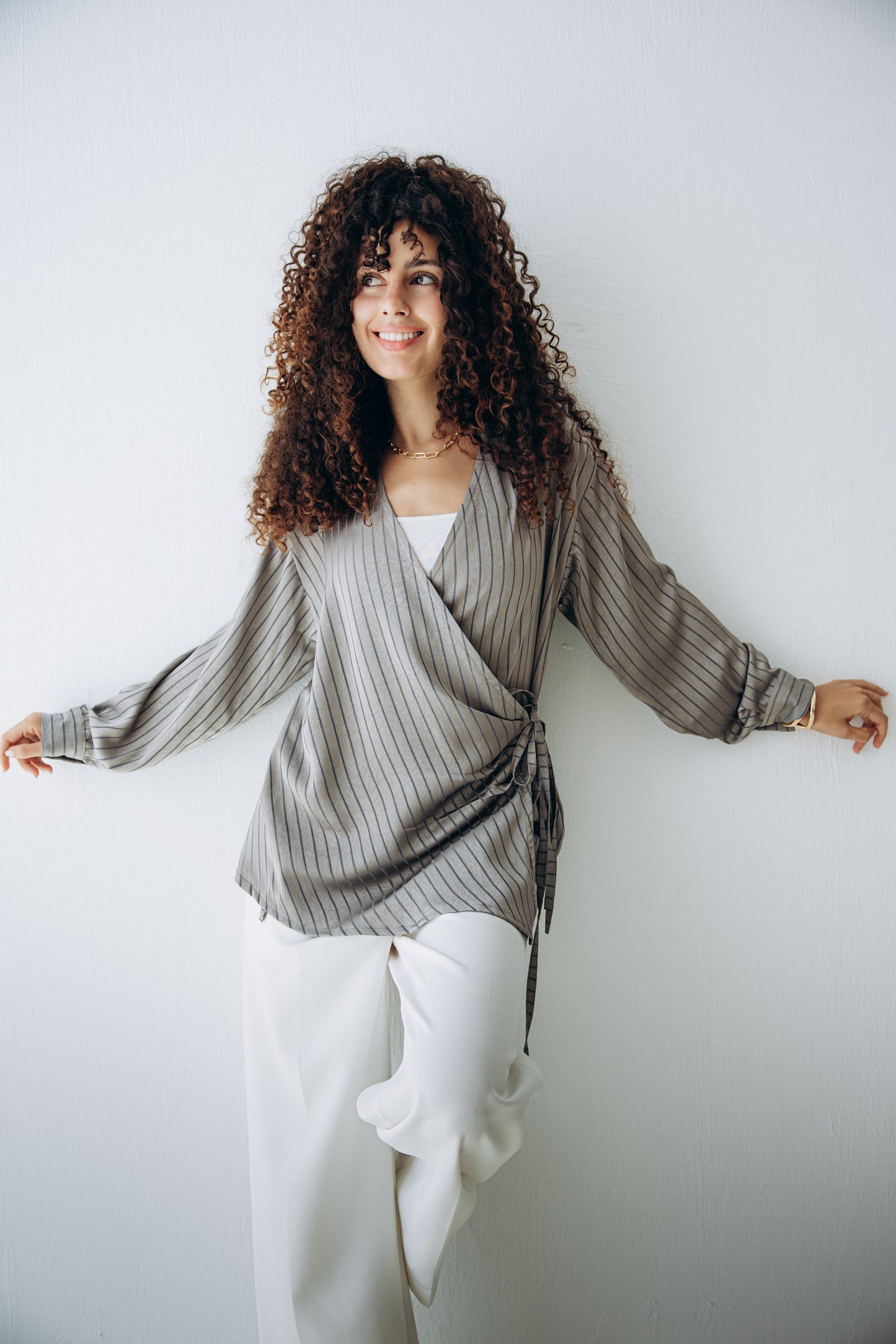 Glow Pleat Blouse in Stone