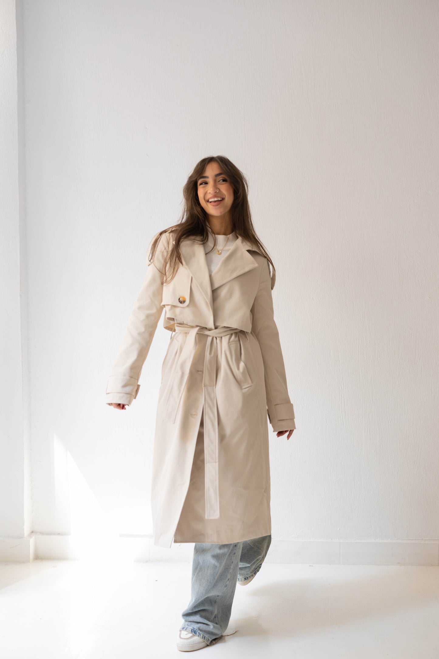 The Classic Edit Trench in Sand