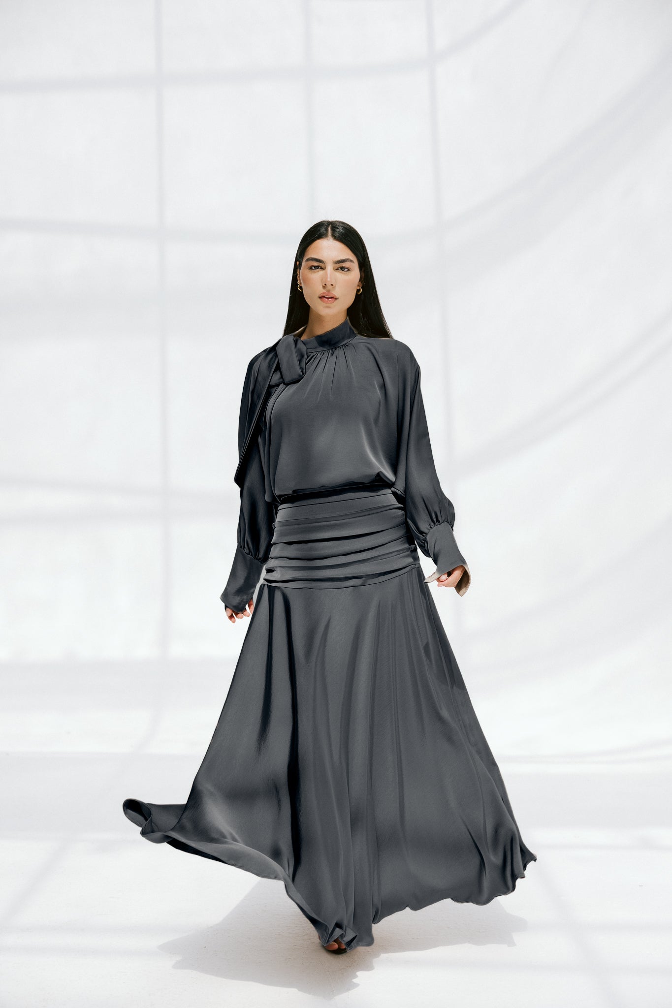 The Serenity Set In Stone Grey