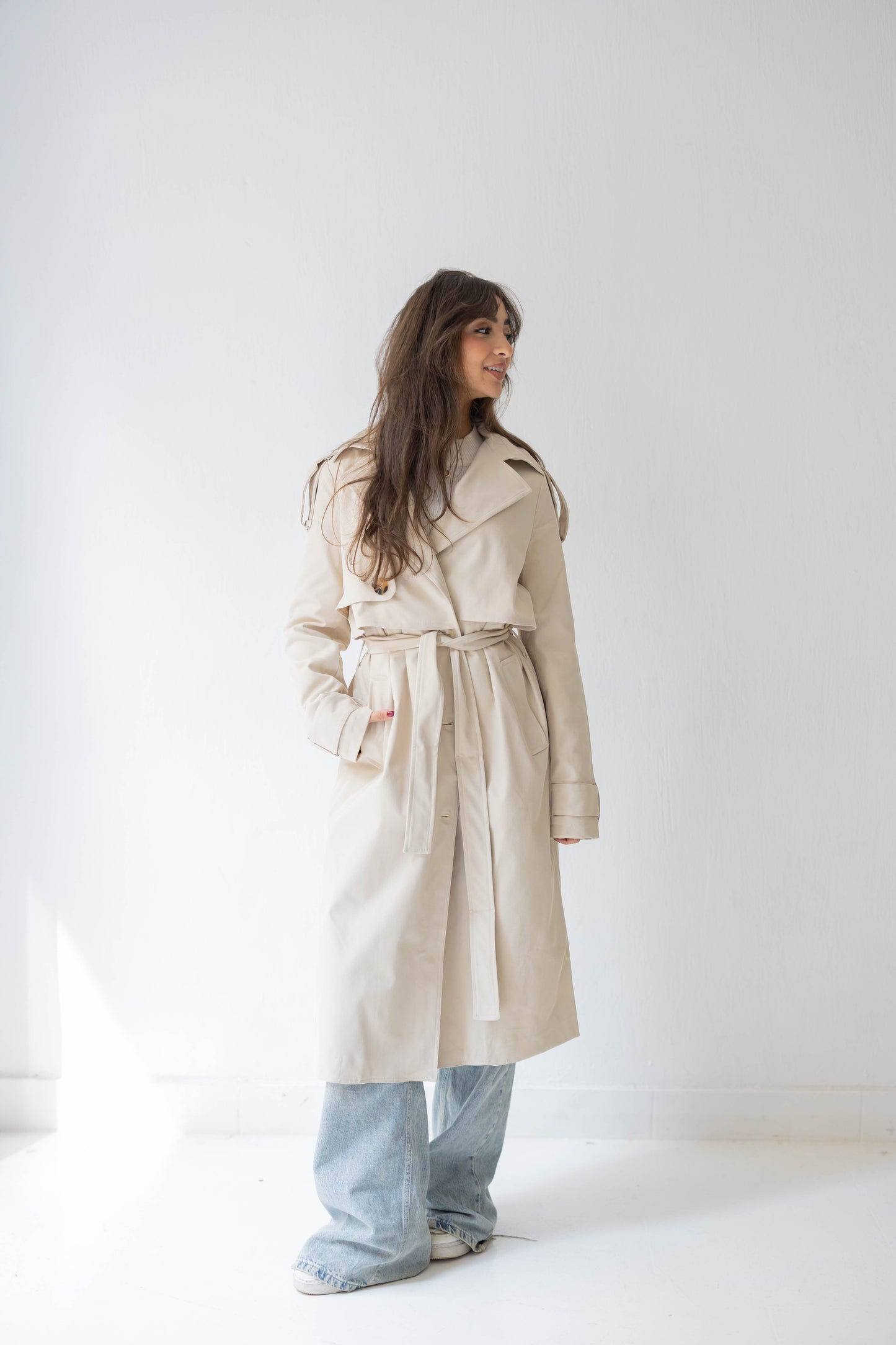 The Classic Edit Trench in Sand