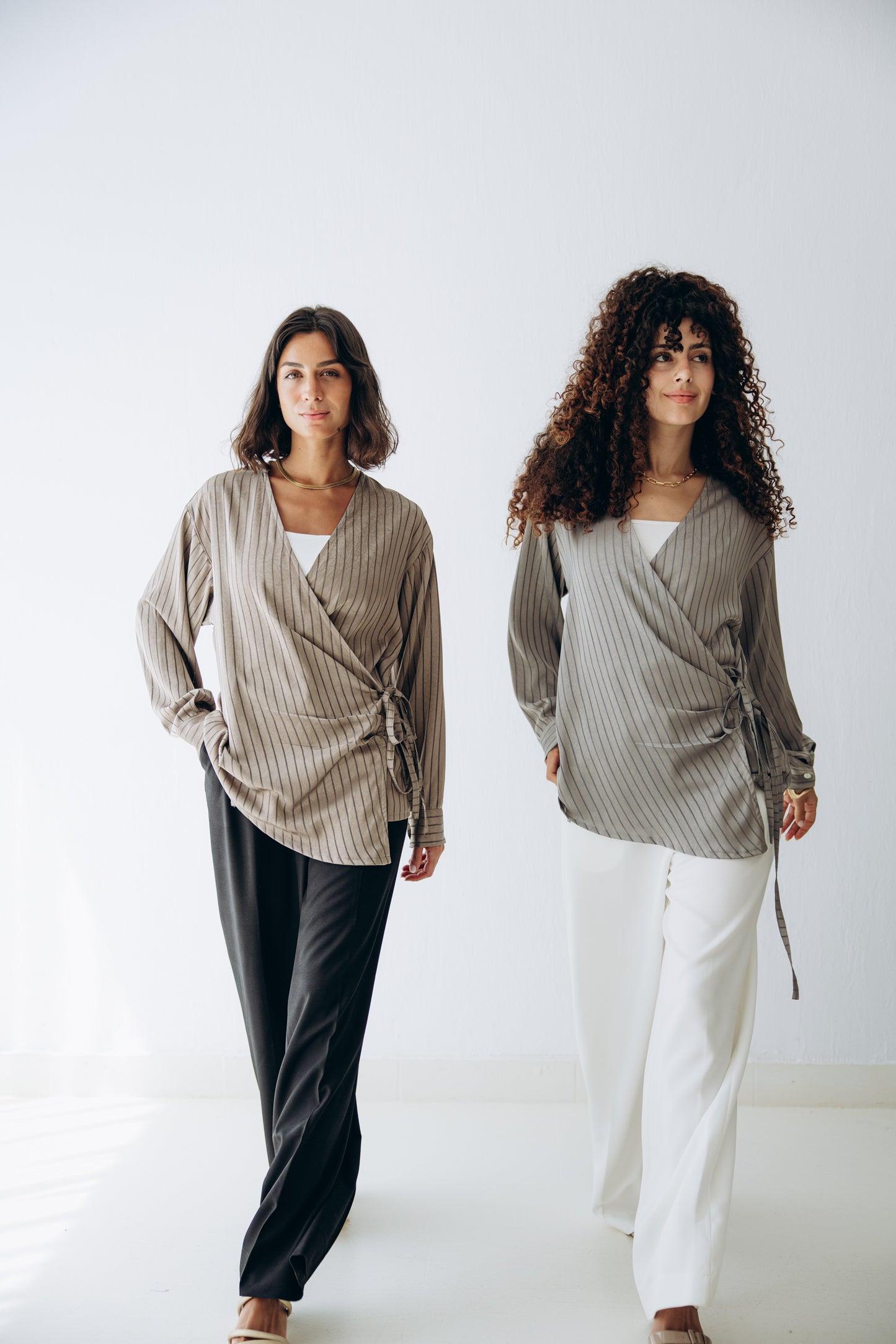 Glow Pleat Blouse in Stone