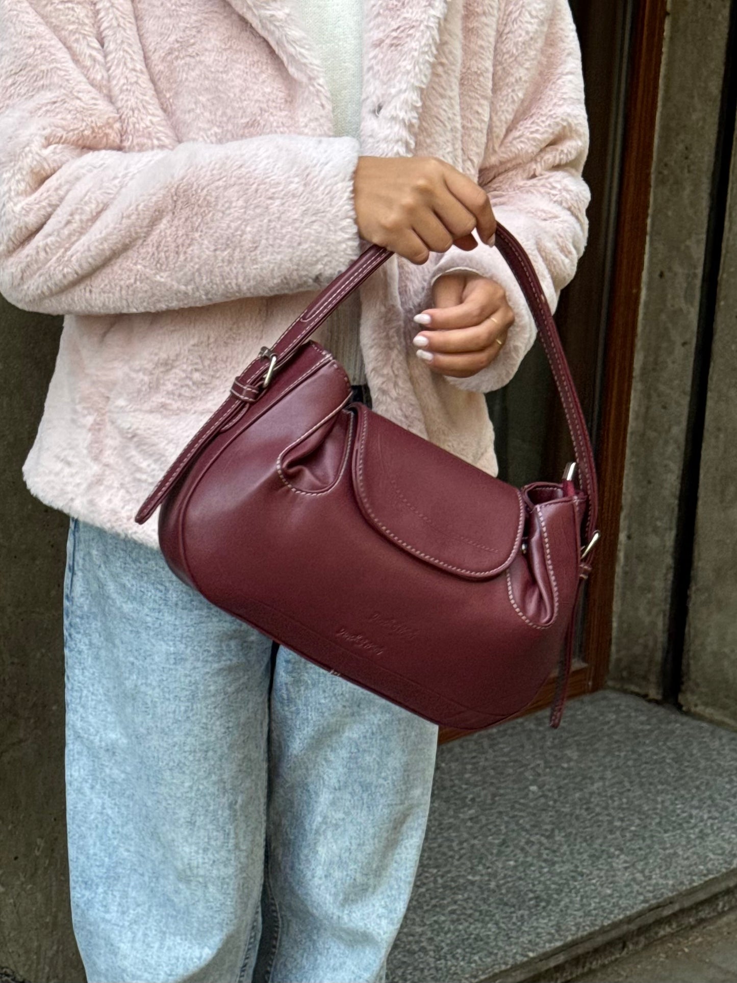 Mila Bag in Burgundy