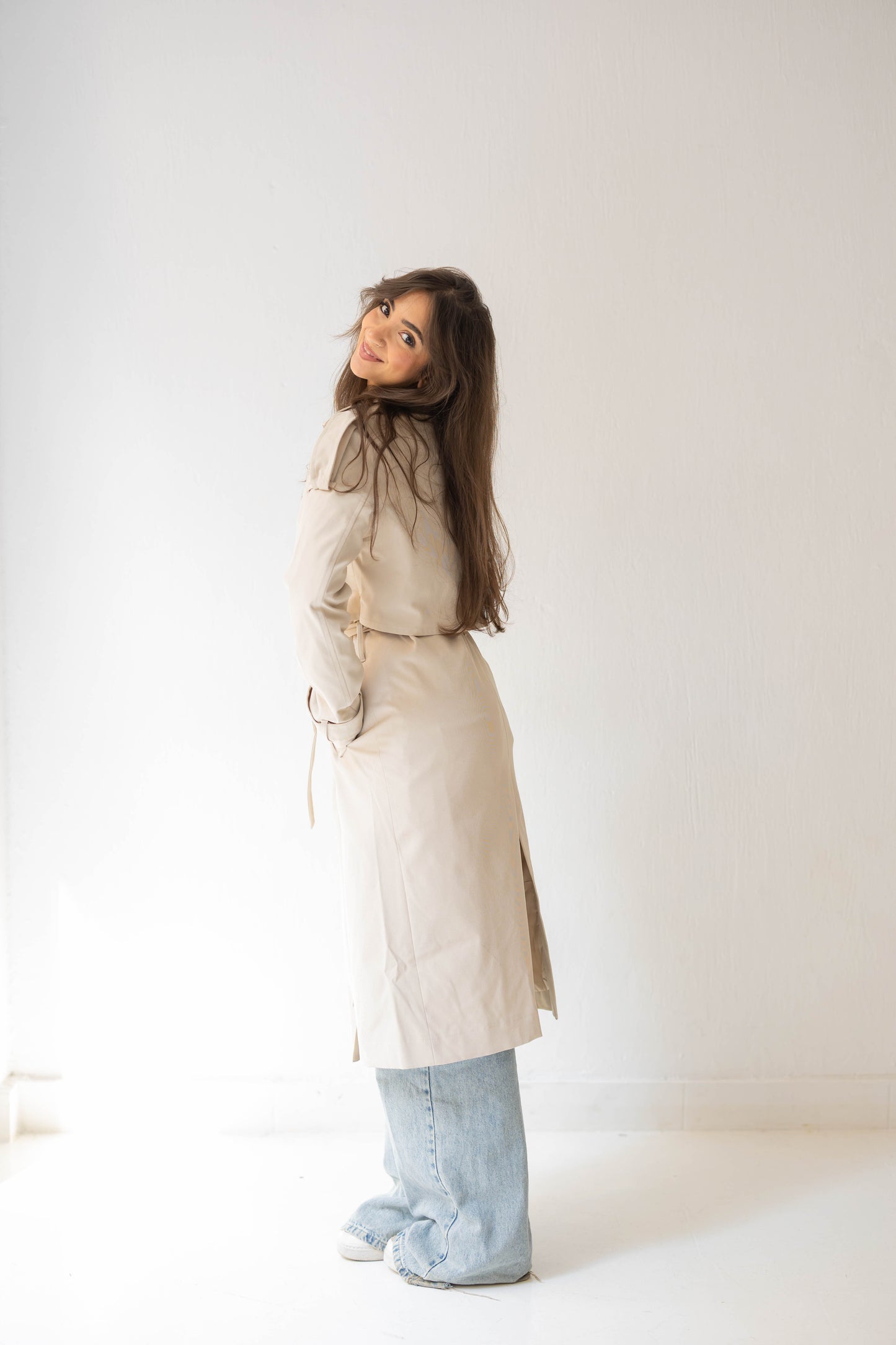 The Classic Edit Trench in Sand