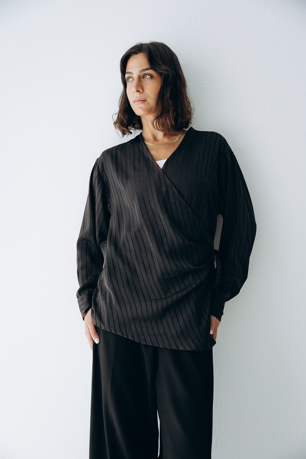 Glow Pleat Blouse in Black