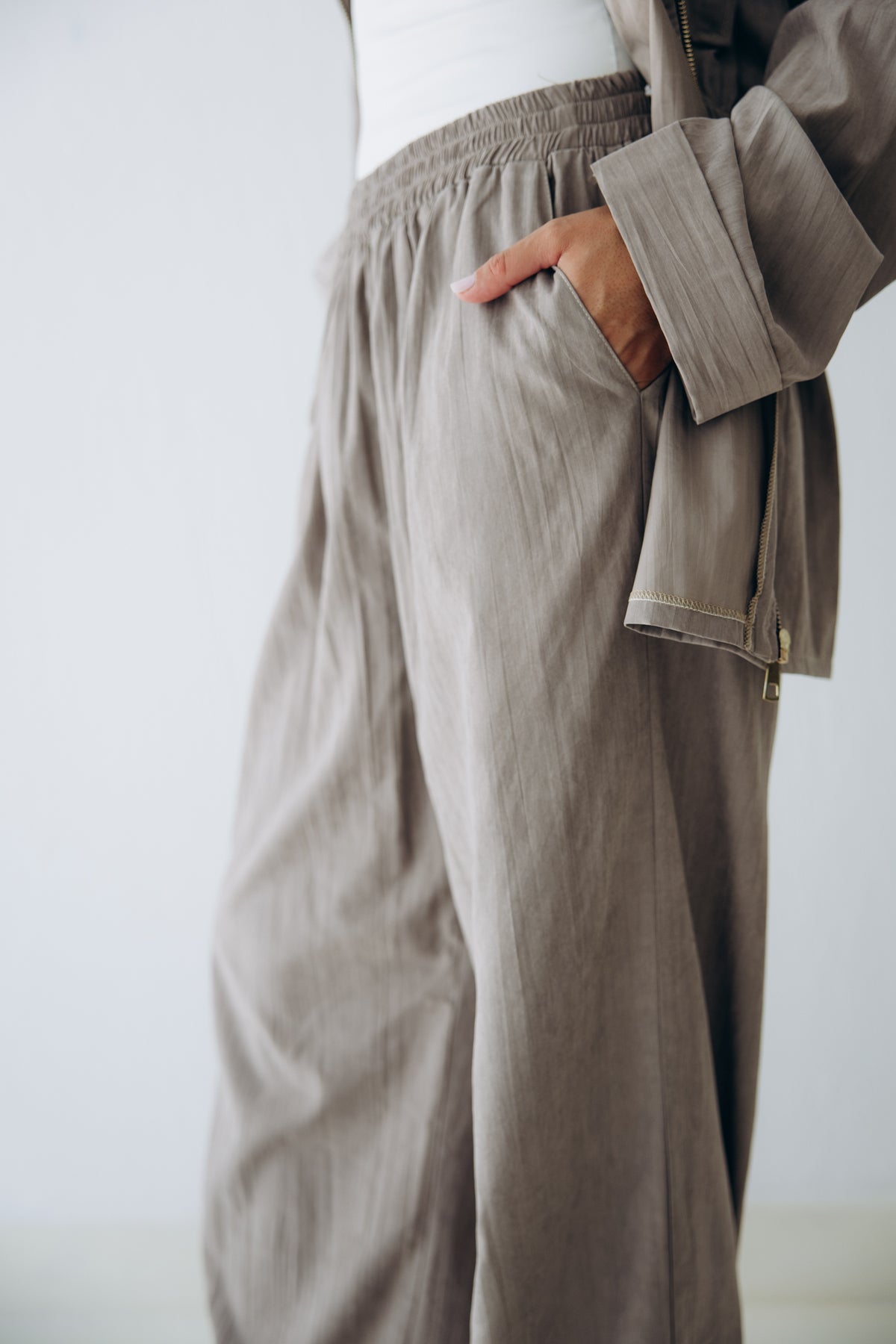 Ease Set in Slate