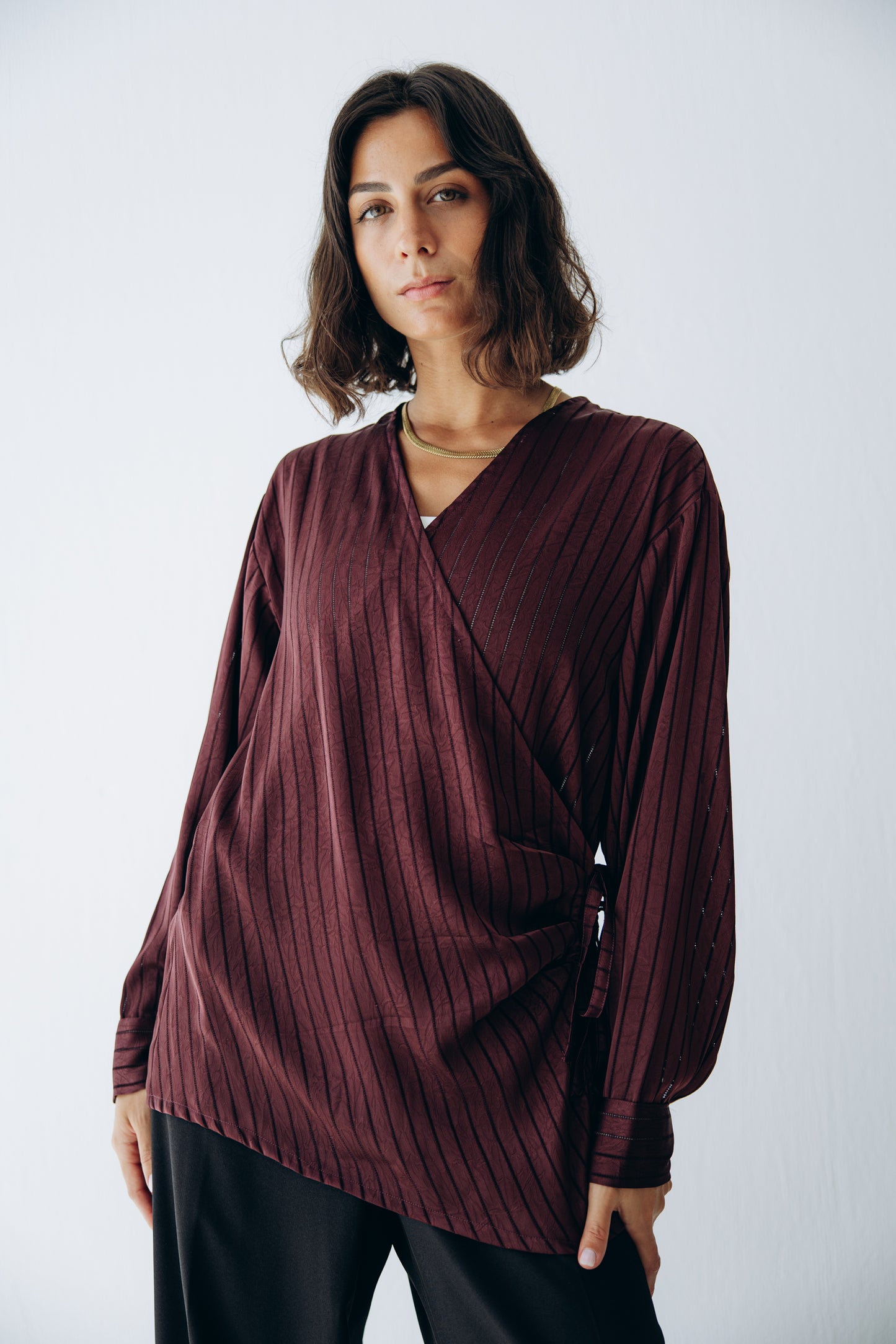 Glow Pleat Blouse in Burgundy