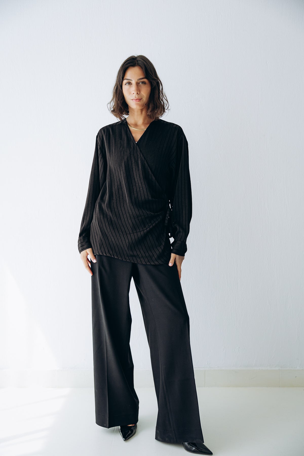 Glow Pleat Blouse in Black