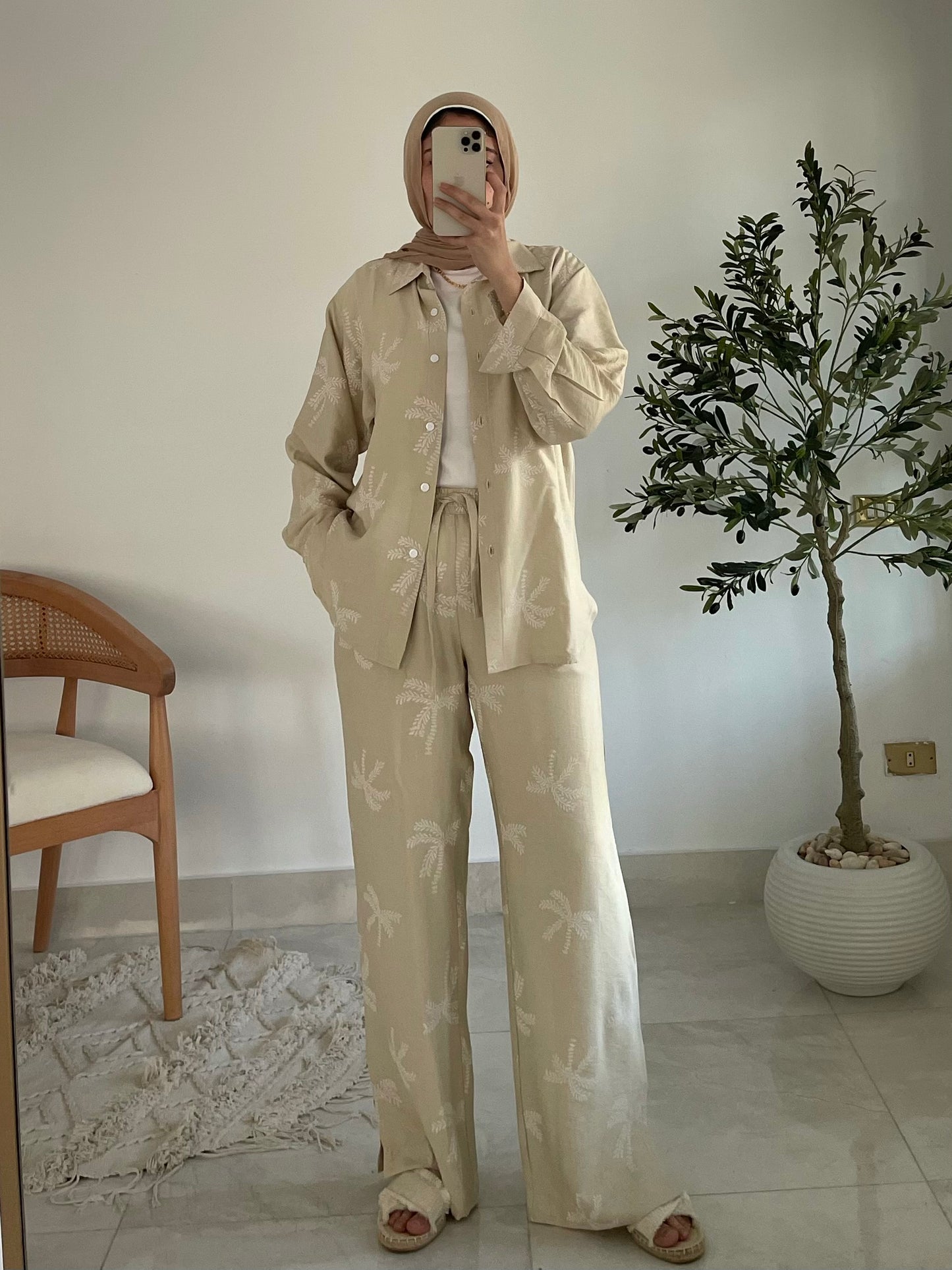 Palma set in Mystic Beige