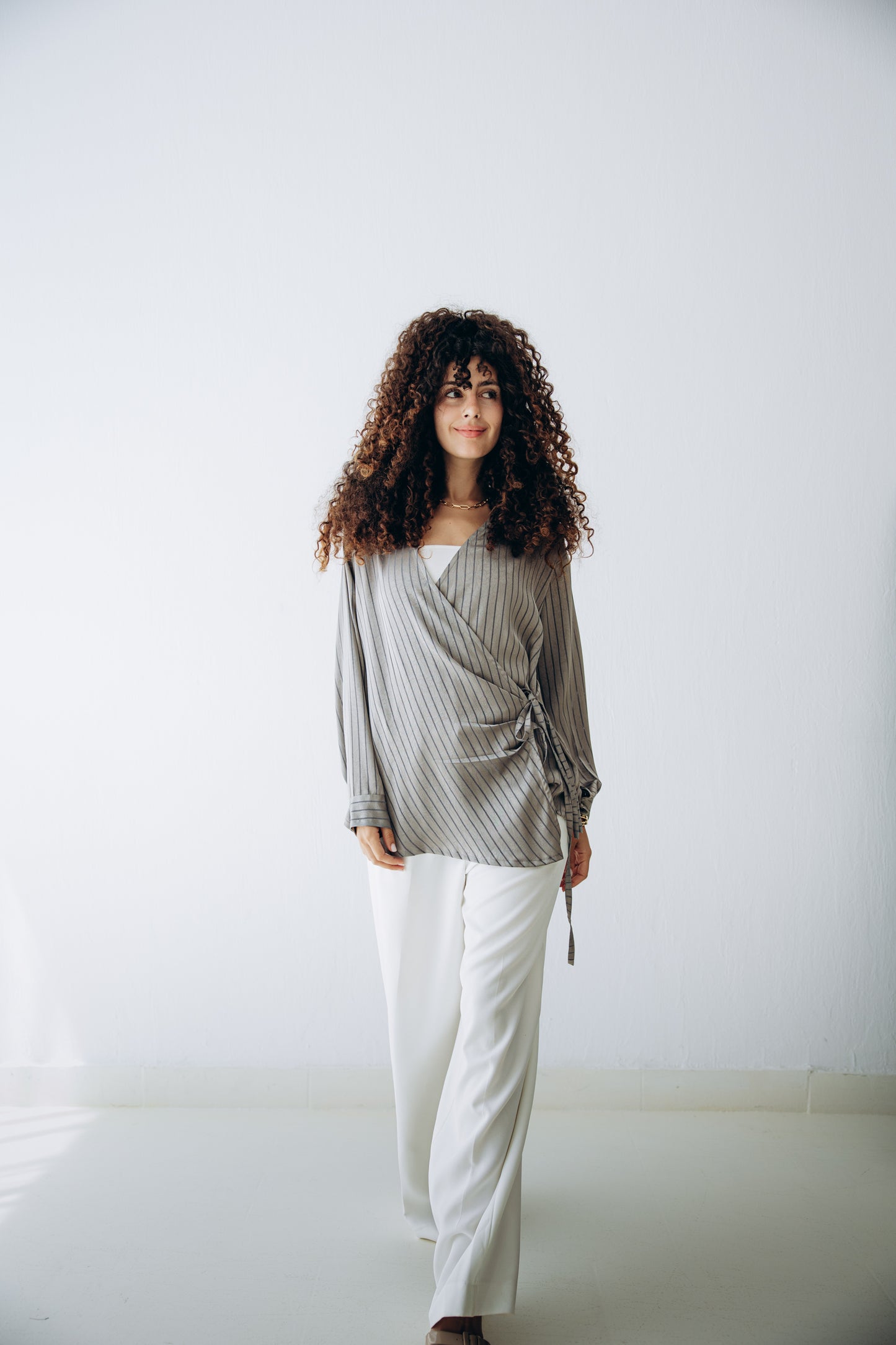 Glow Pleat Blouse in Stone