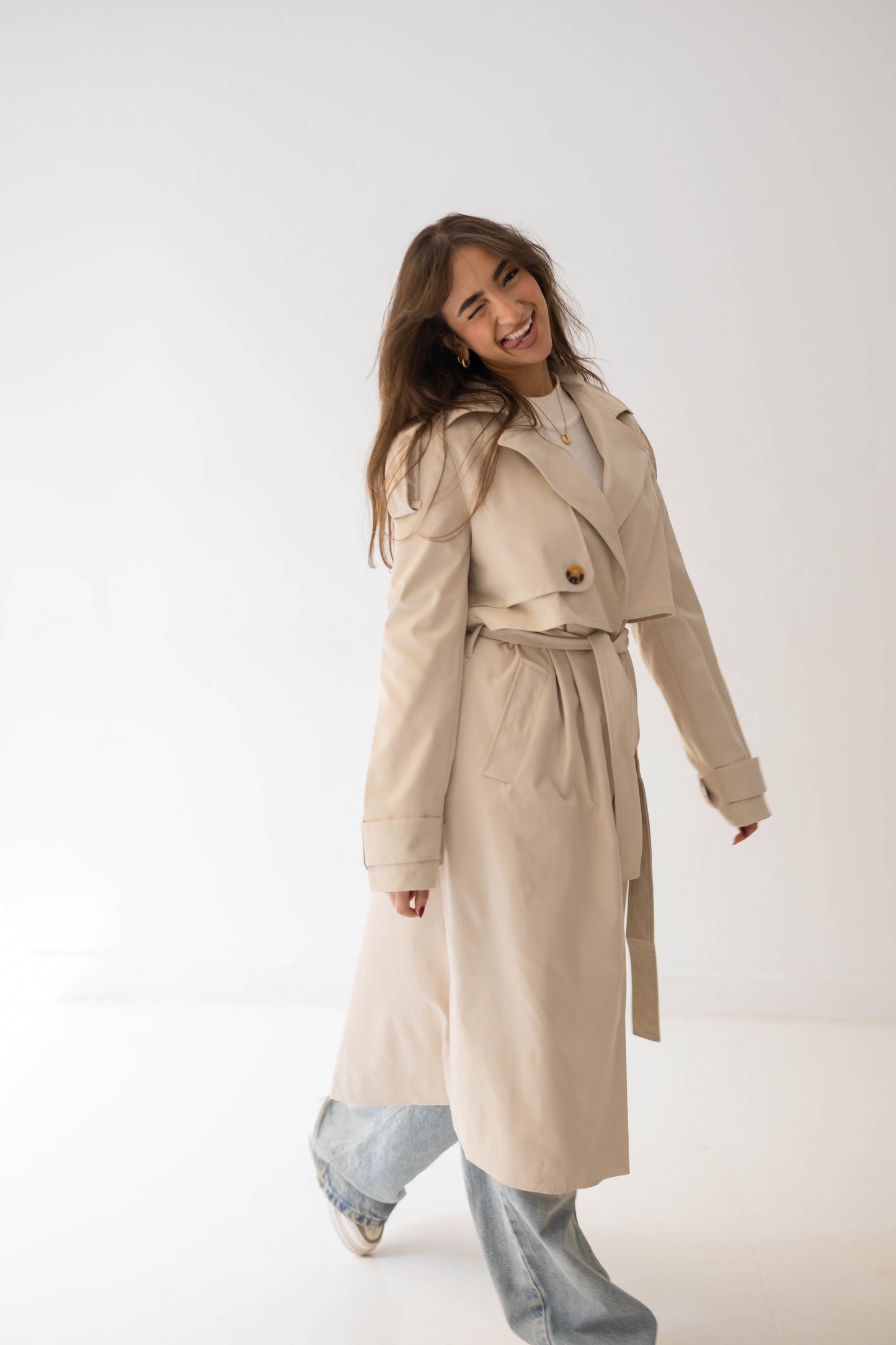The Classic Edit Trench in Sand