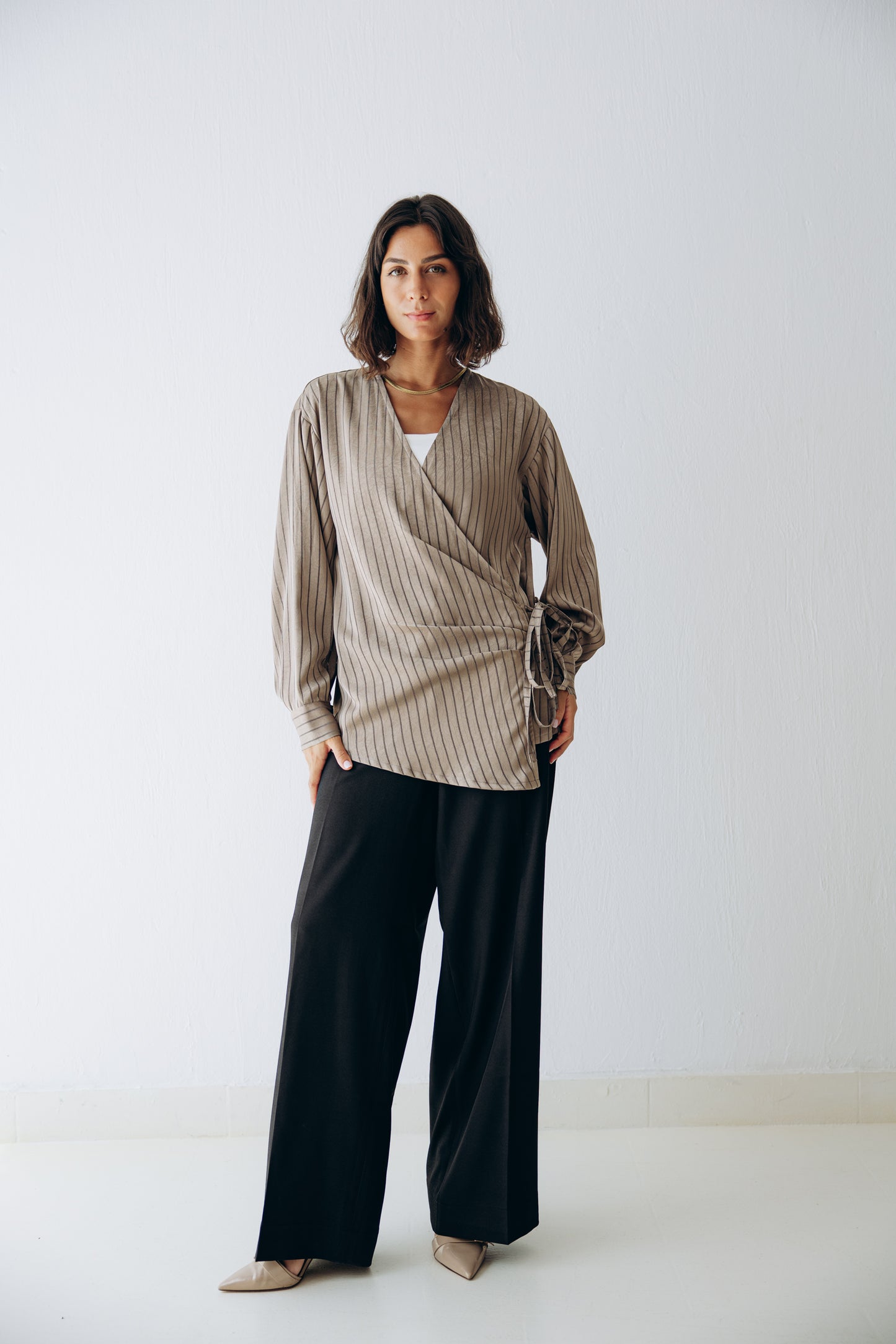 Glow Pleat Blouse in Olive