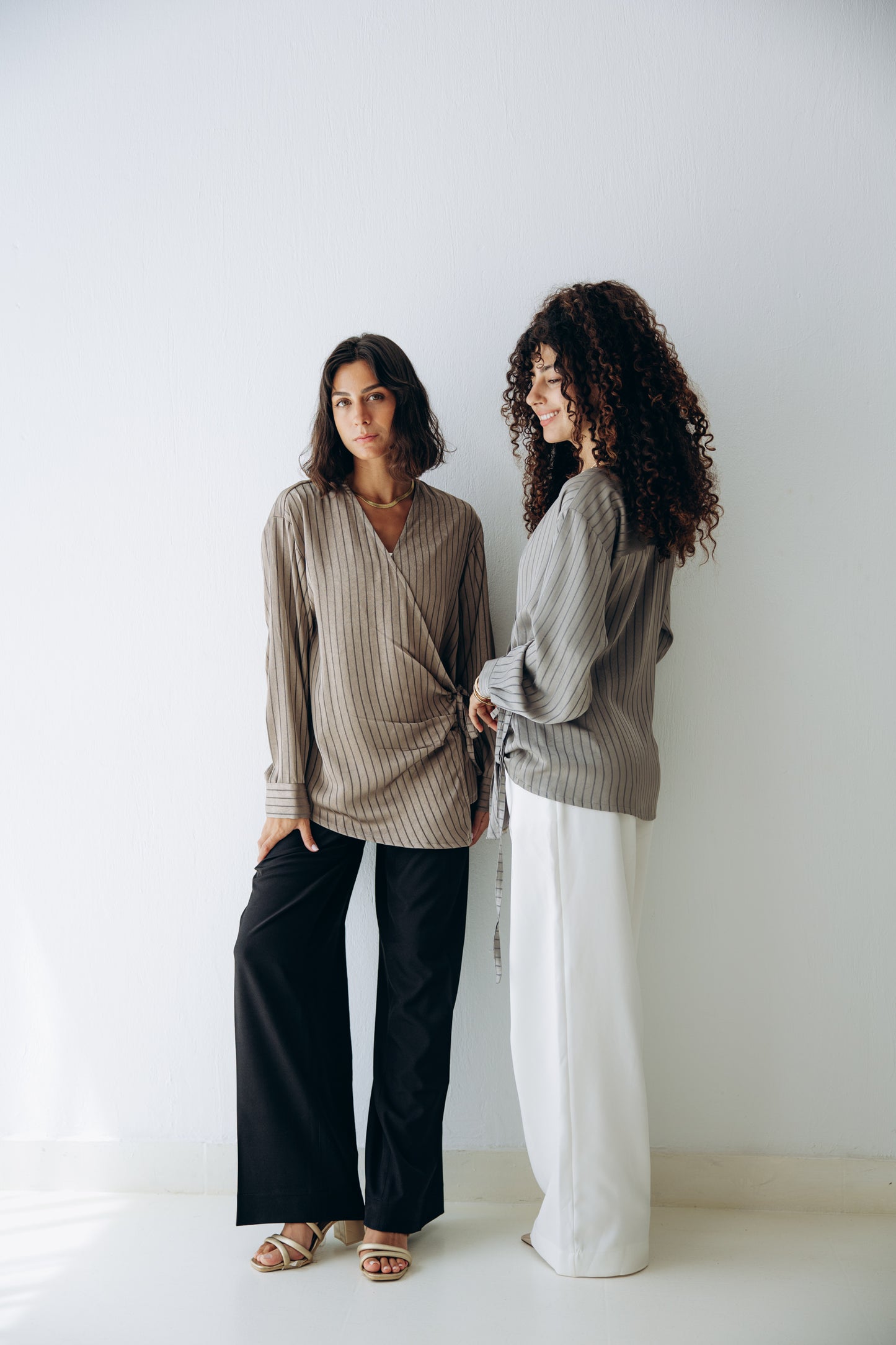 Glow Pleat Blouse in Olive