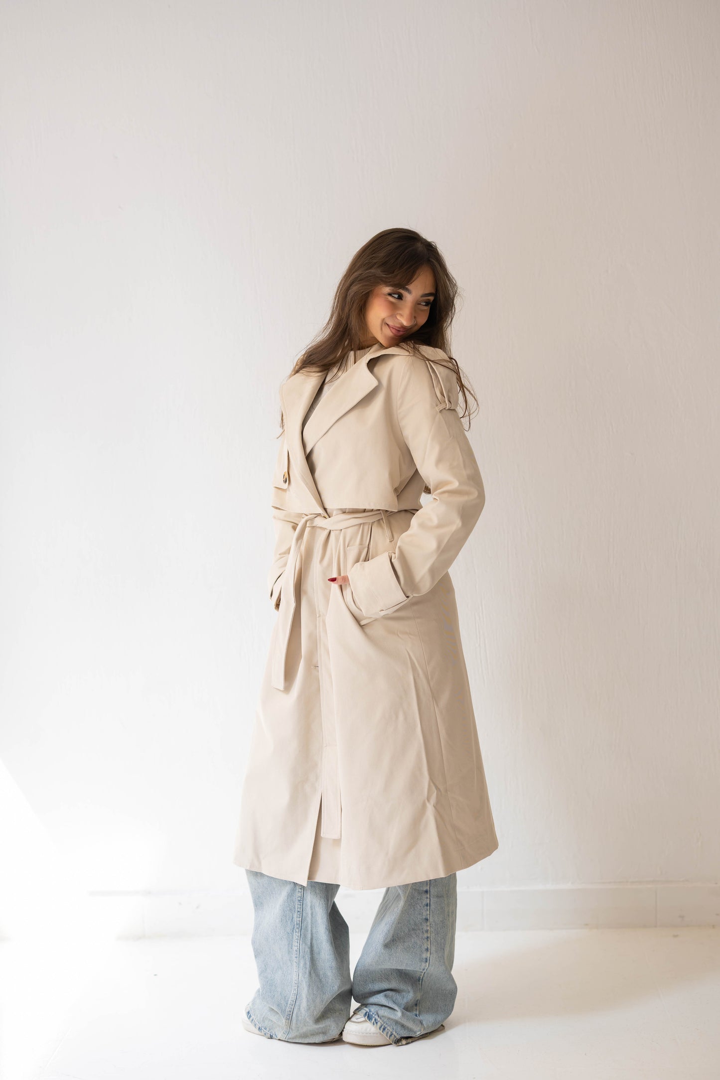The Classic Edit Trench in Sand