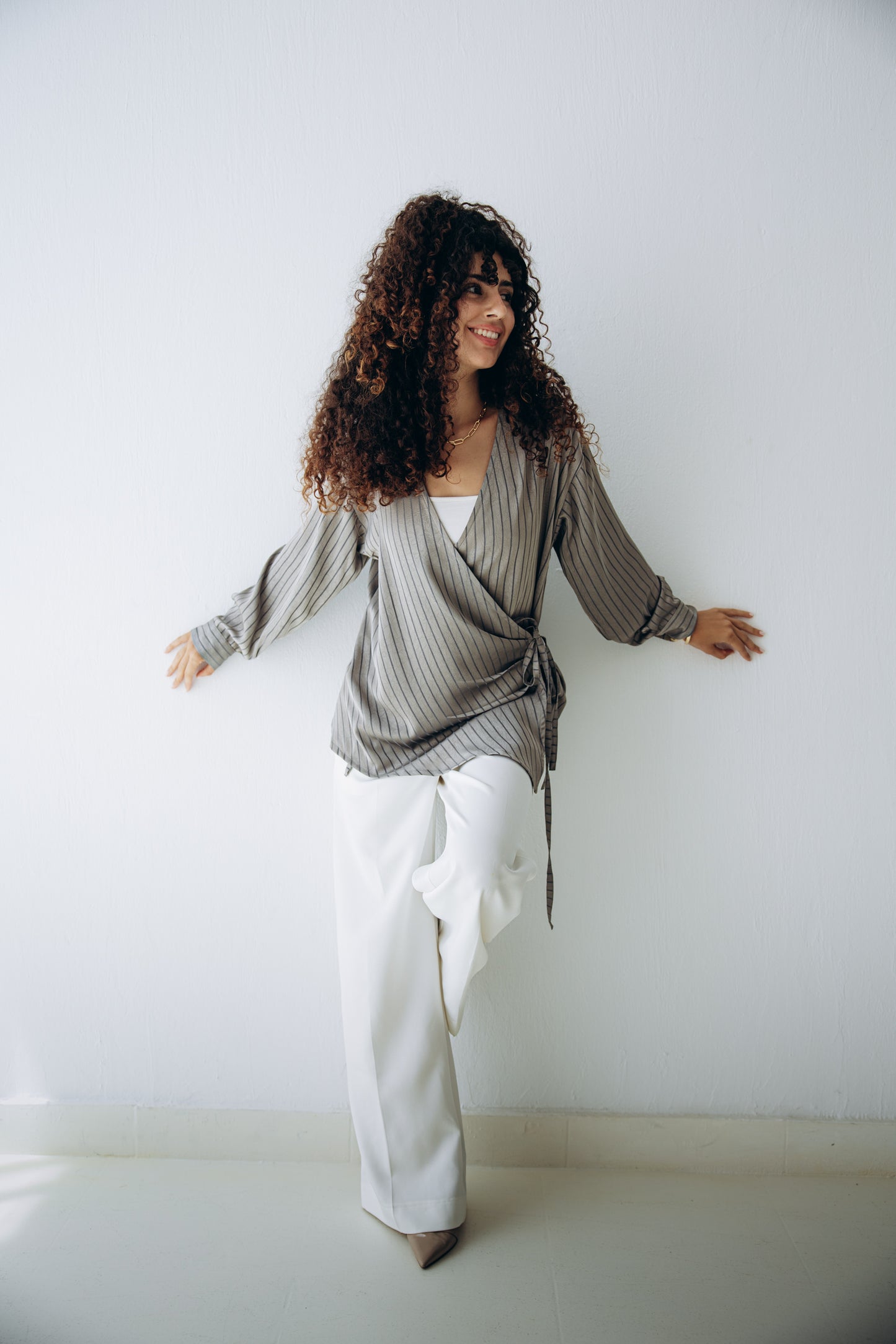 Glow Pleat Blouse in Stone